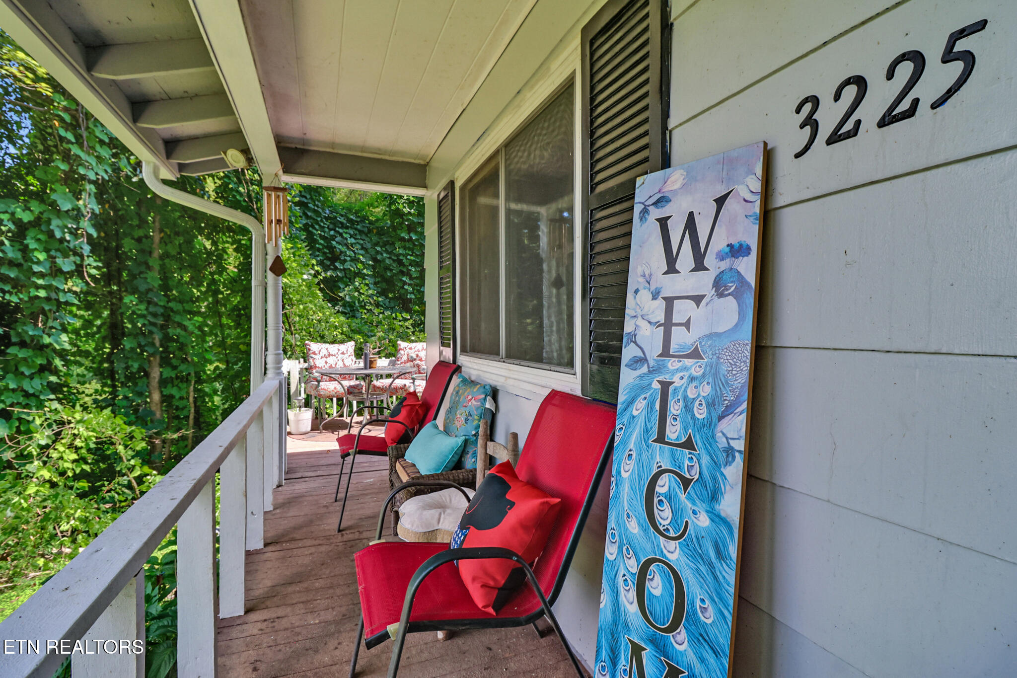 3225 W Wolf Valley Road Clinton TN 37716