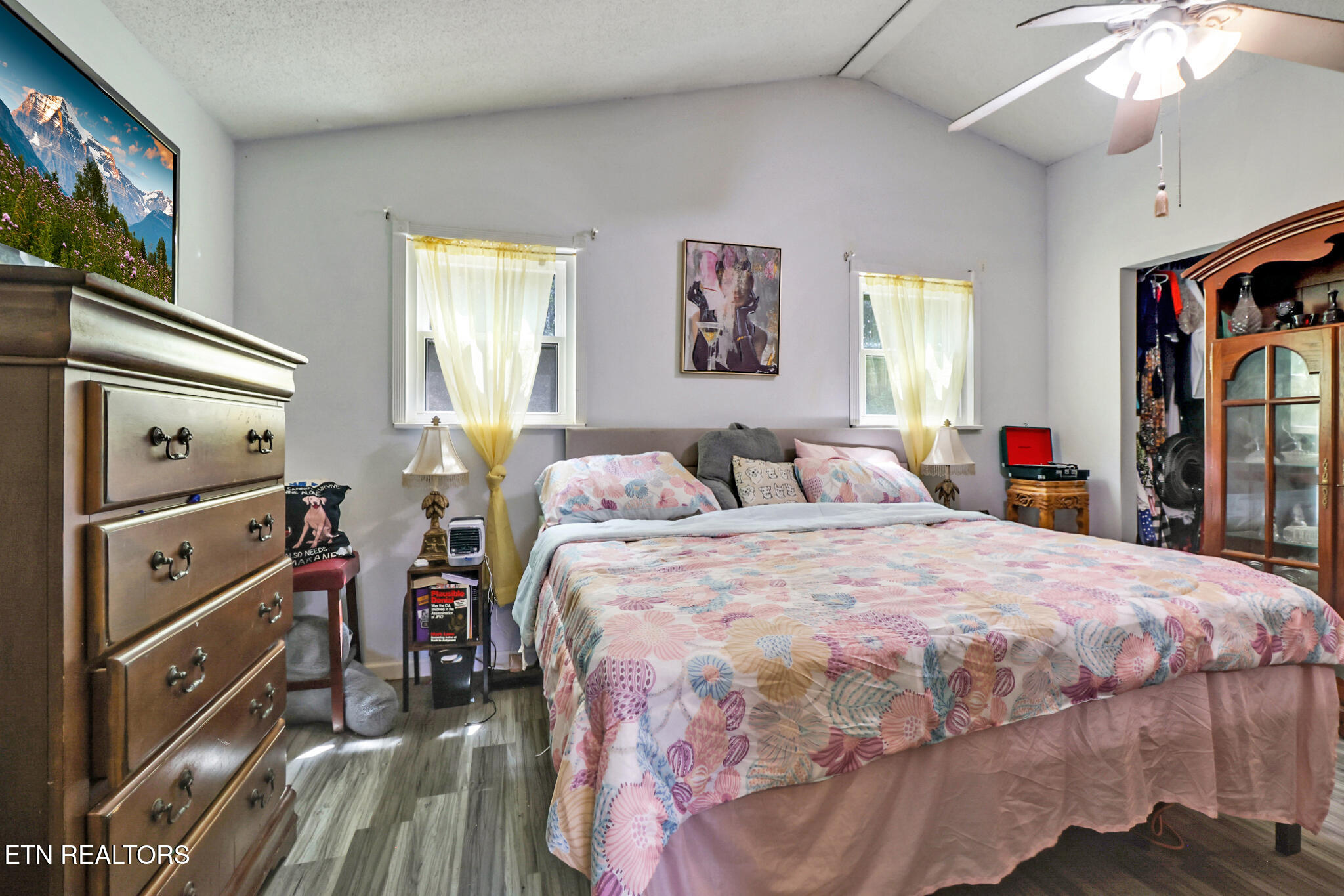 3225 W Wolf Valley Road Clinton TN 37716