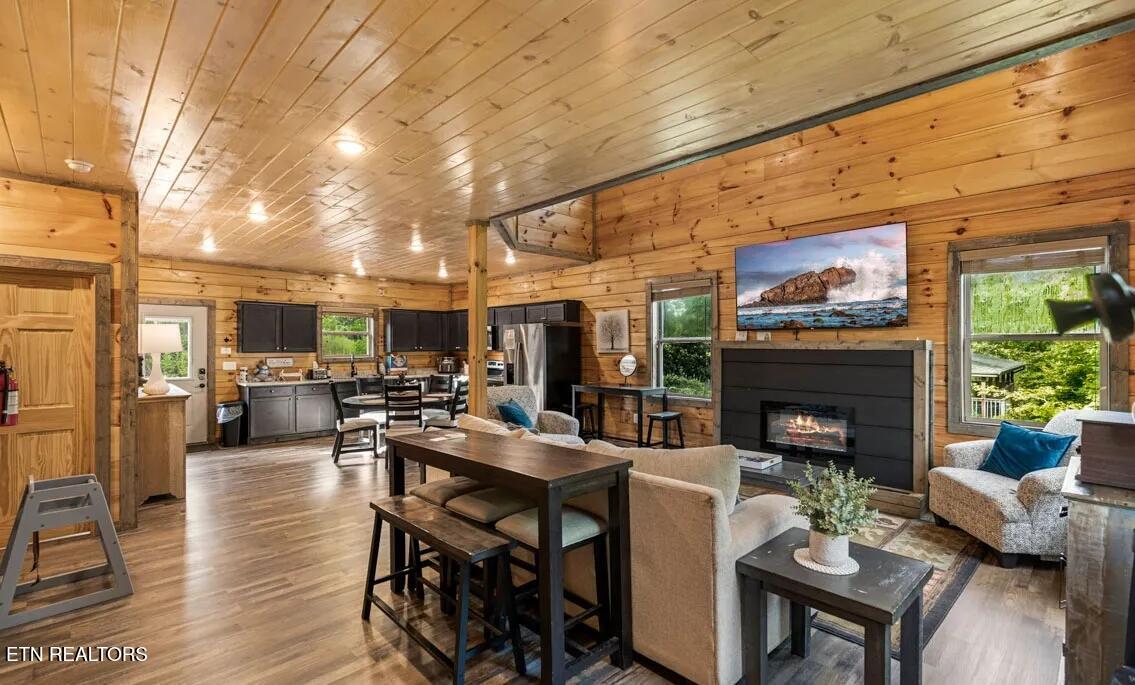 2225 Wingspan Drive Sevierville TN 37876