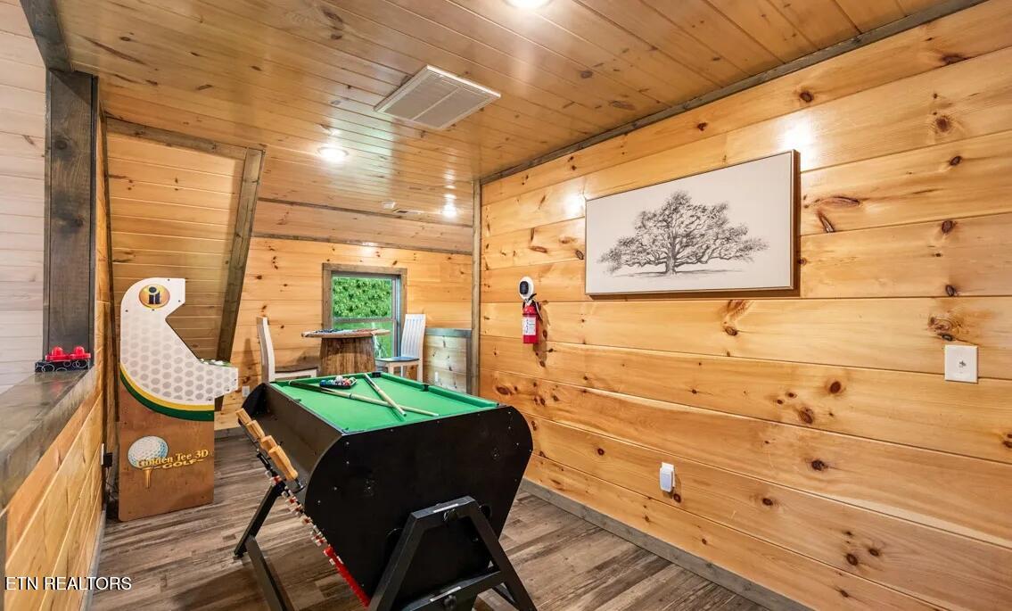 2225 Wingspan Drive Sevierville TN 37876
