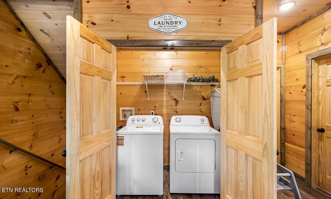 2225 Wingspan Drive Sevierville TN 37876