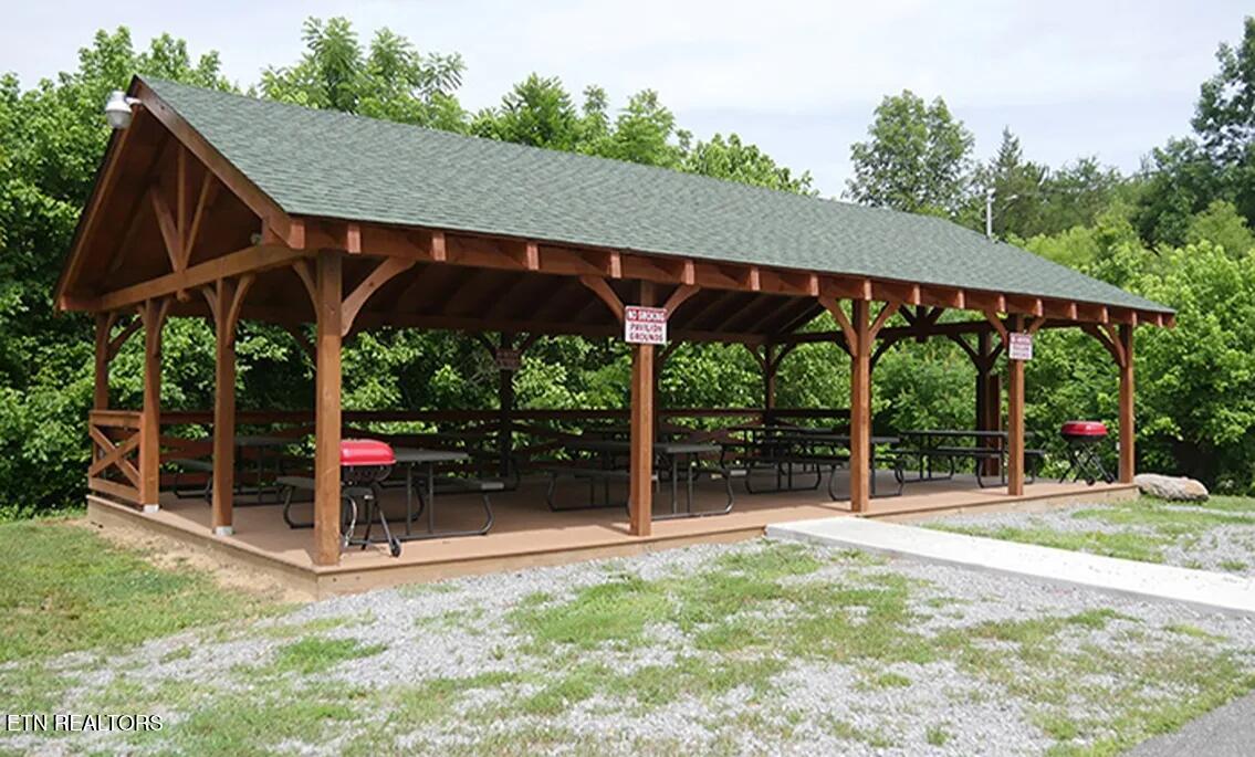 2225 Wingspan Drive Sevierville TN 37876