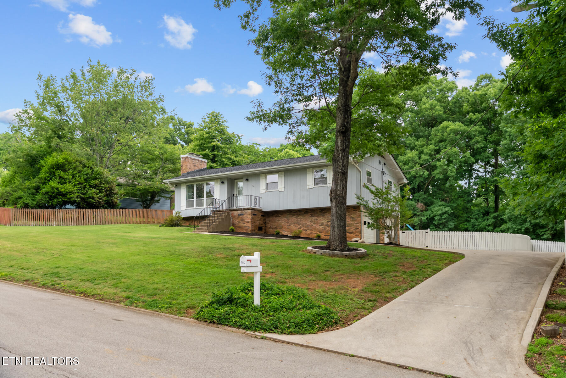 7112 Bonny Kate Drive Knoxville TN 37920