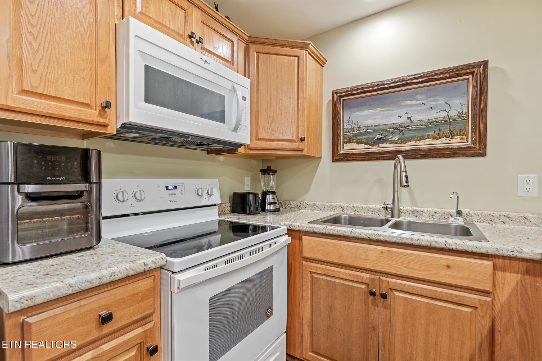 4527 E Scenic Drive Gatlinburg TN 37738