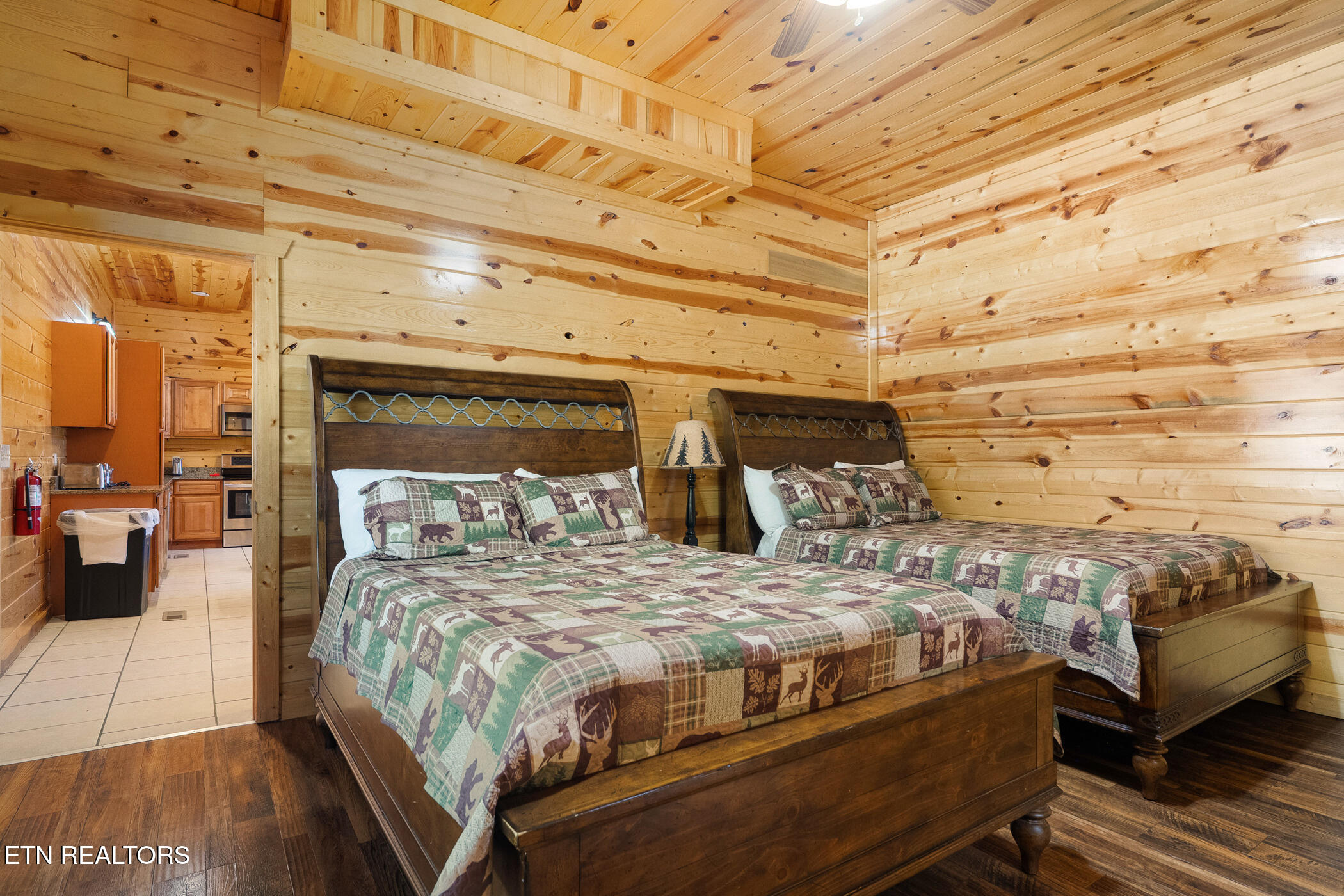 4355 Forest Ridge Way Pigeon Forge TN 37863