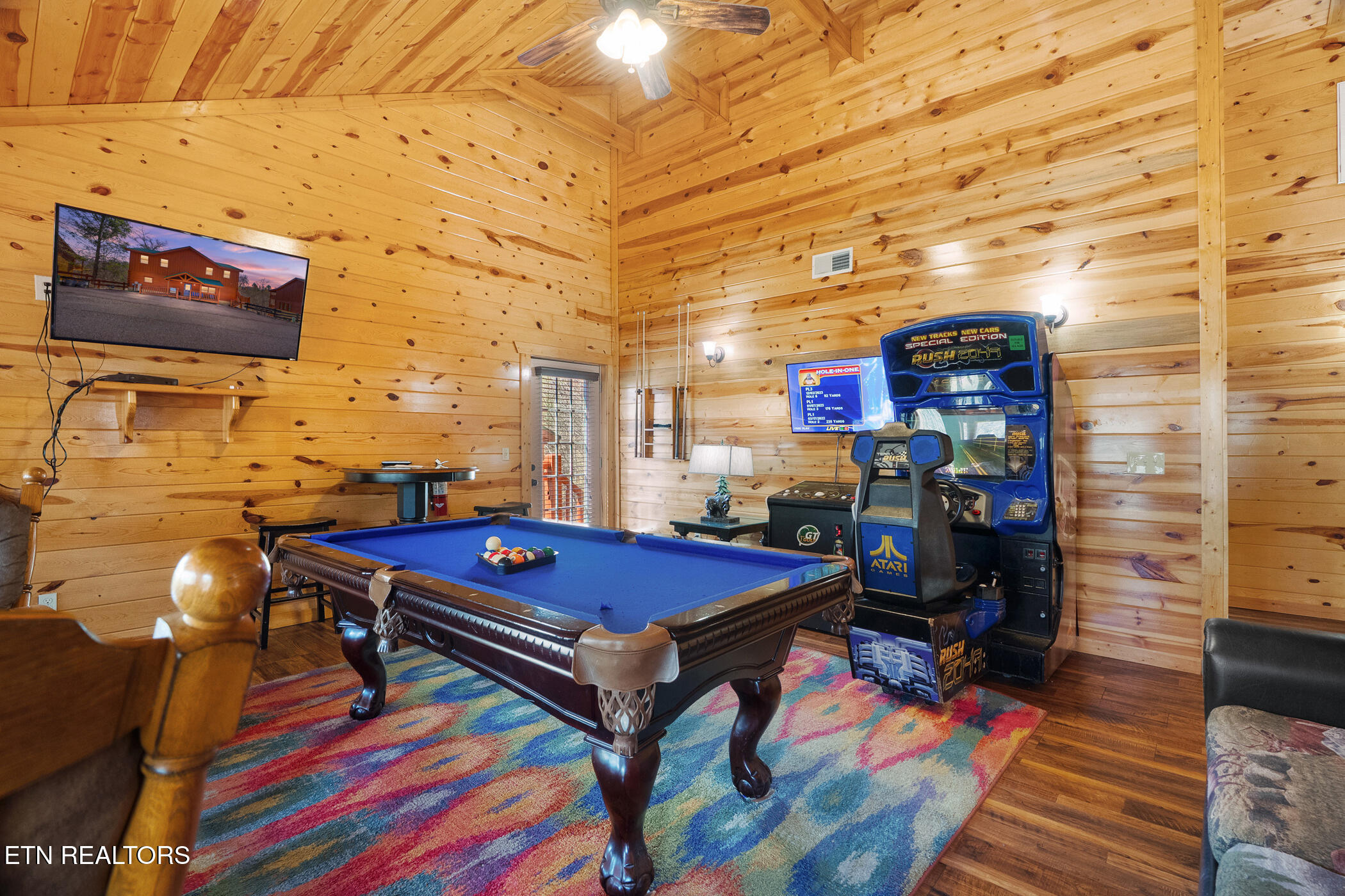 4355 Forest Ridge Way Pigeon Forge TN 37863