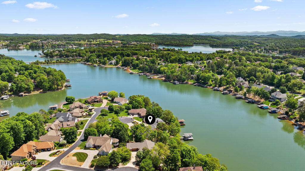 302 Shawnee View Loudon TN 37774