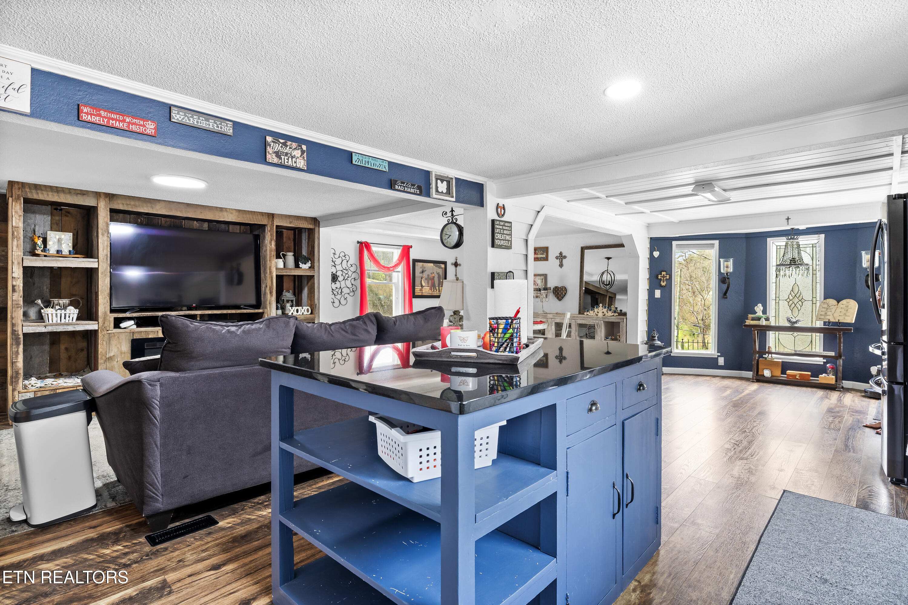 3881 Richardson Cove Road Sevierville TN 37876