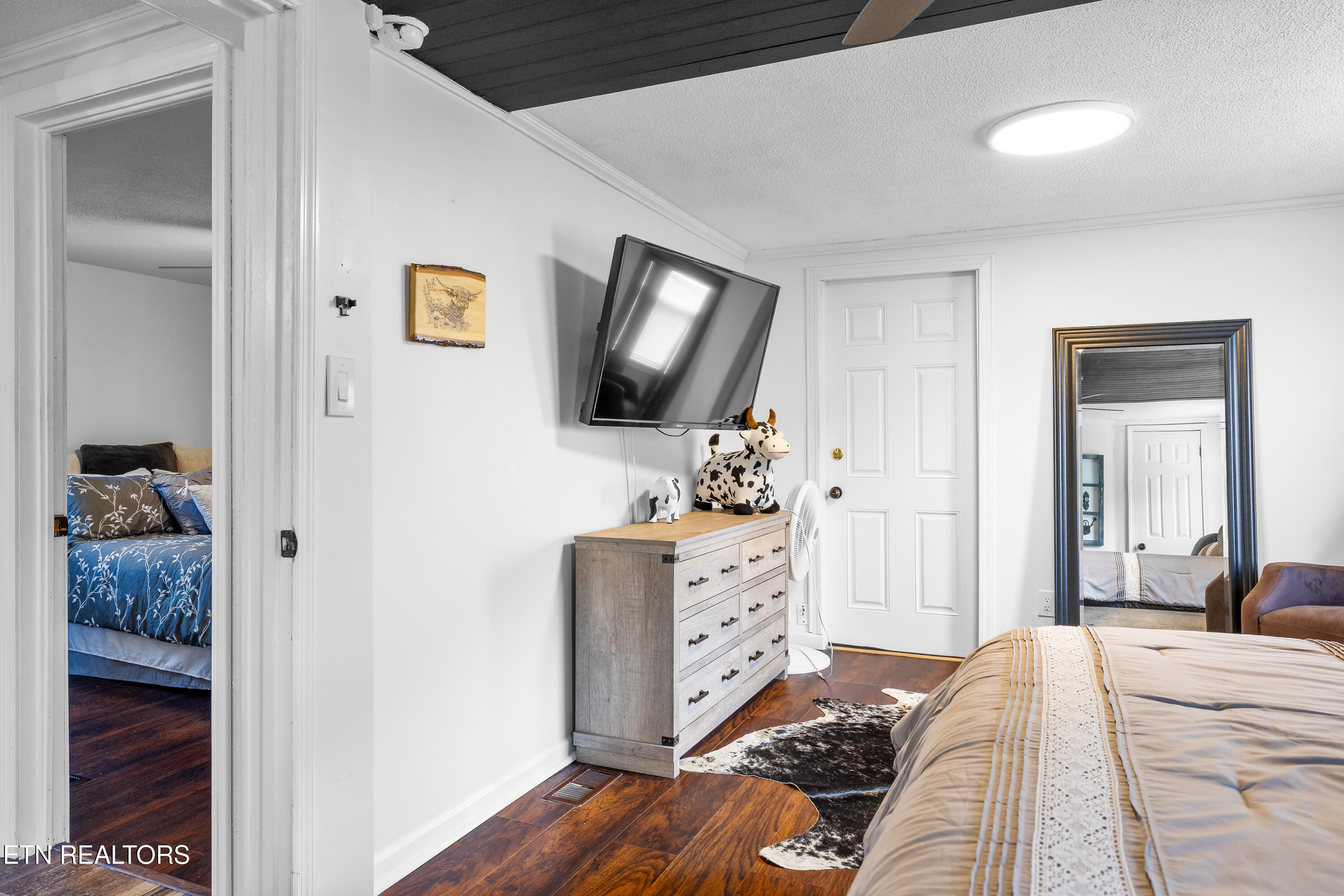 3881 Richardson Cove Road Sevierville TN 37876