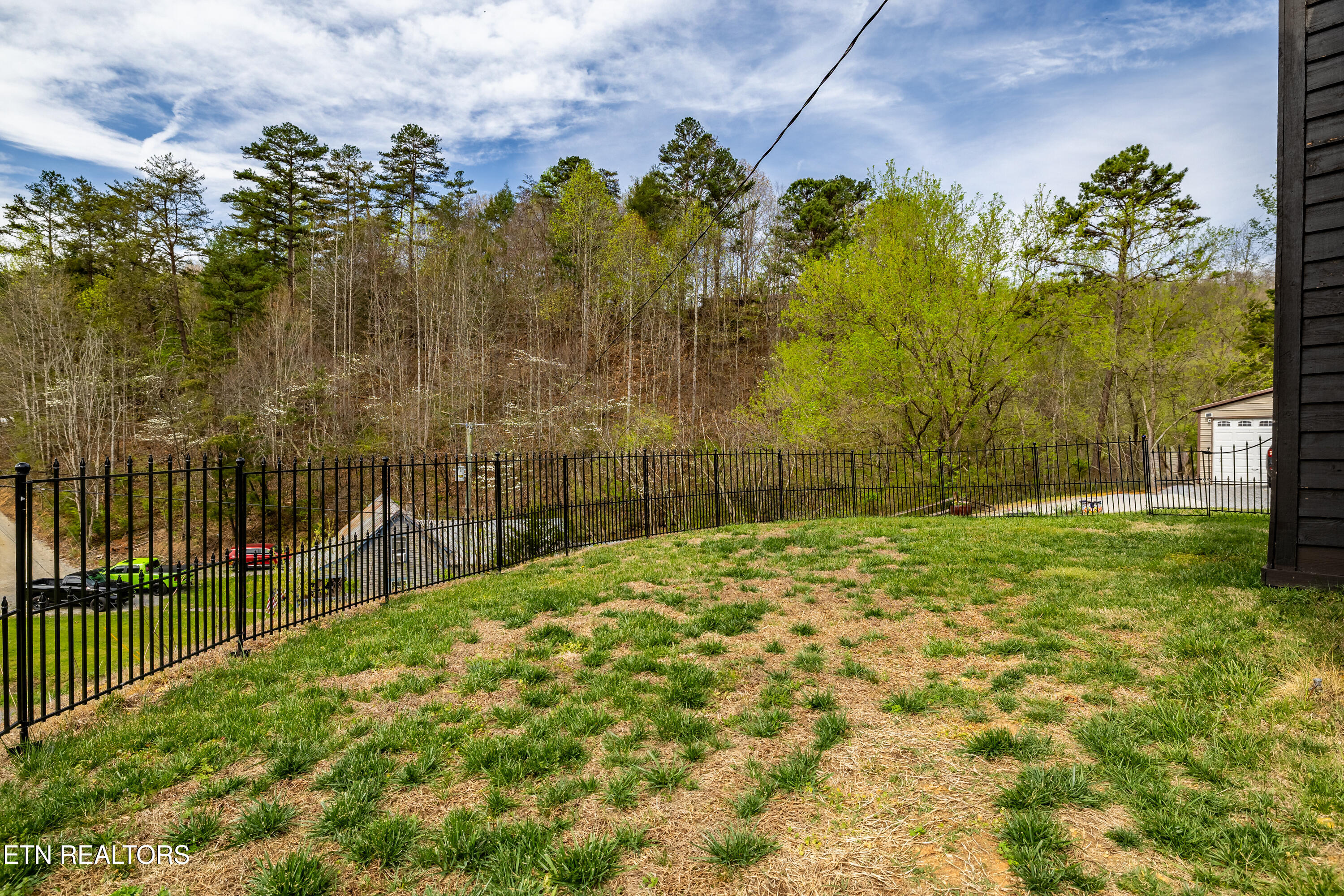 3881 Richardson Cove Road Sevierville TN 37876