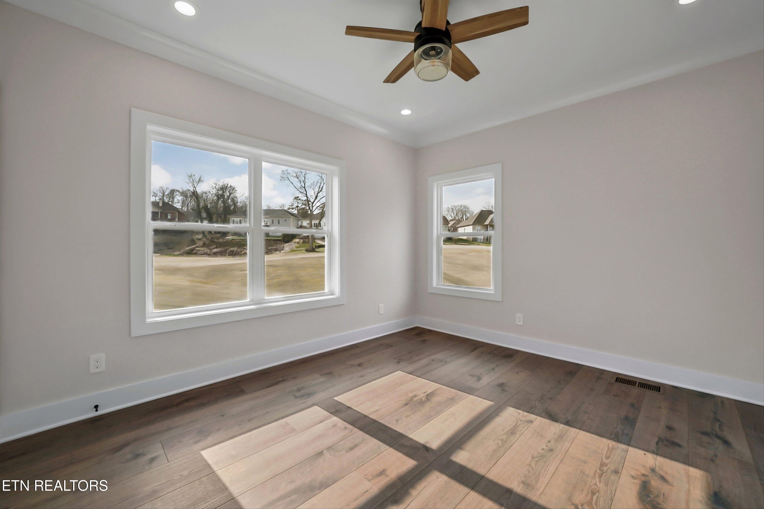 216 Tooweka Lane Loudon TN 37774