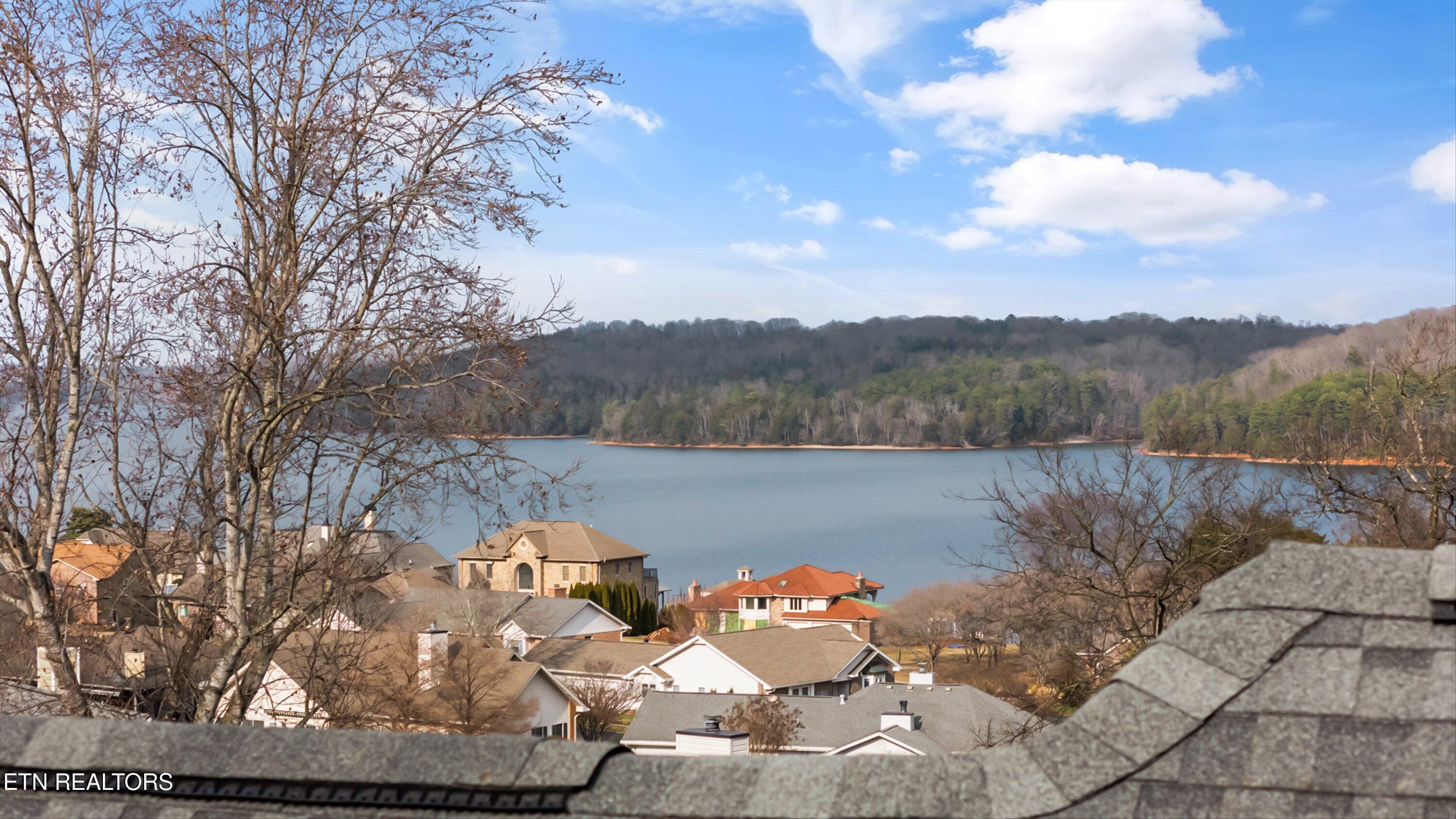 216 Tooweka Lane Loudon TN 37774
