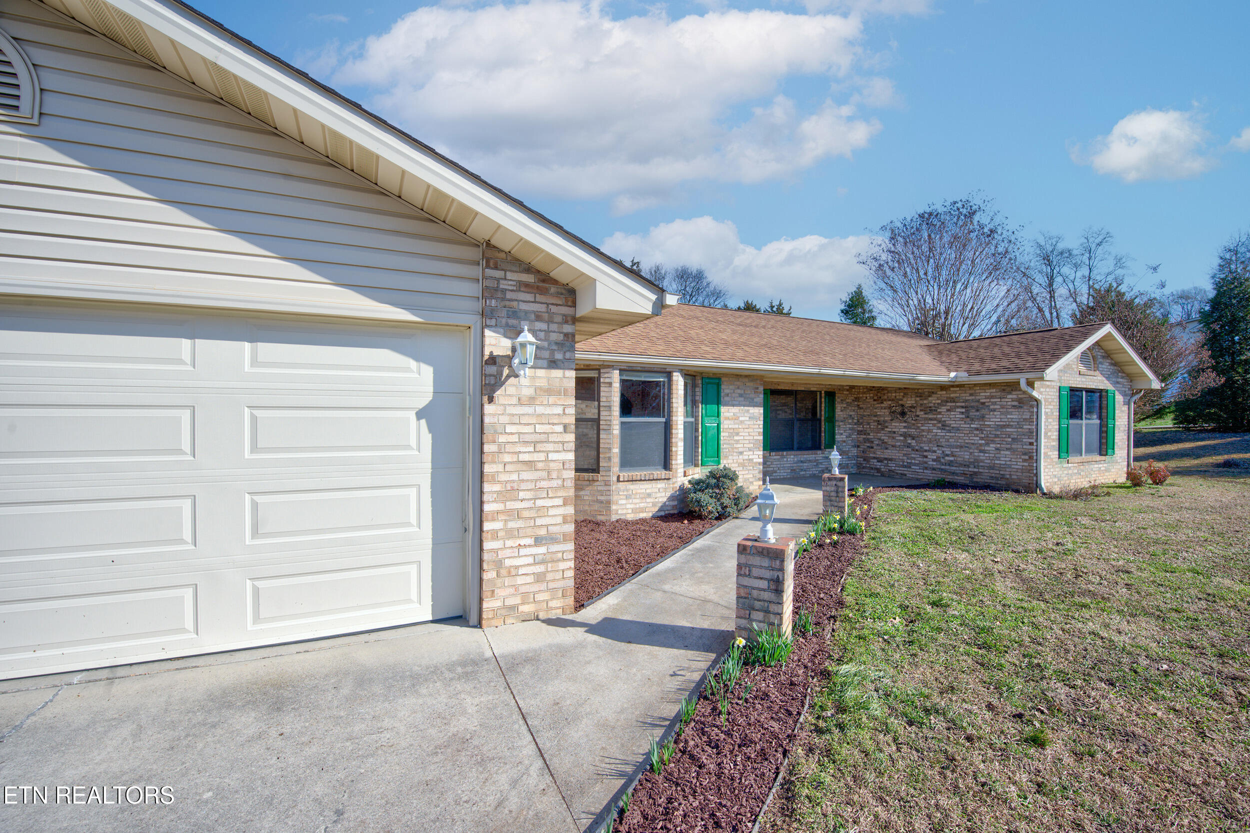 2929 Oak Top Court Kodak TN 37764