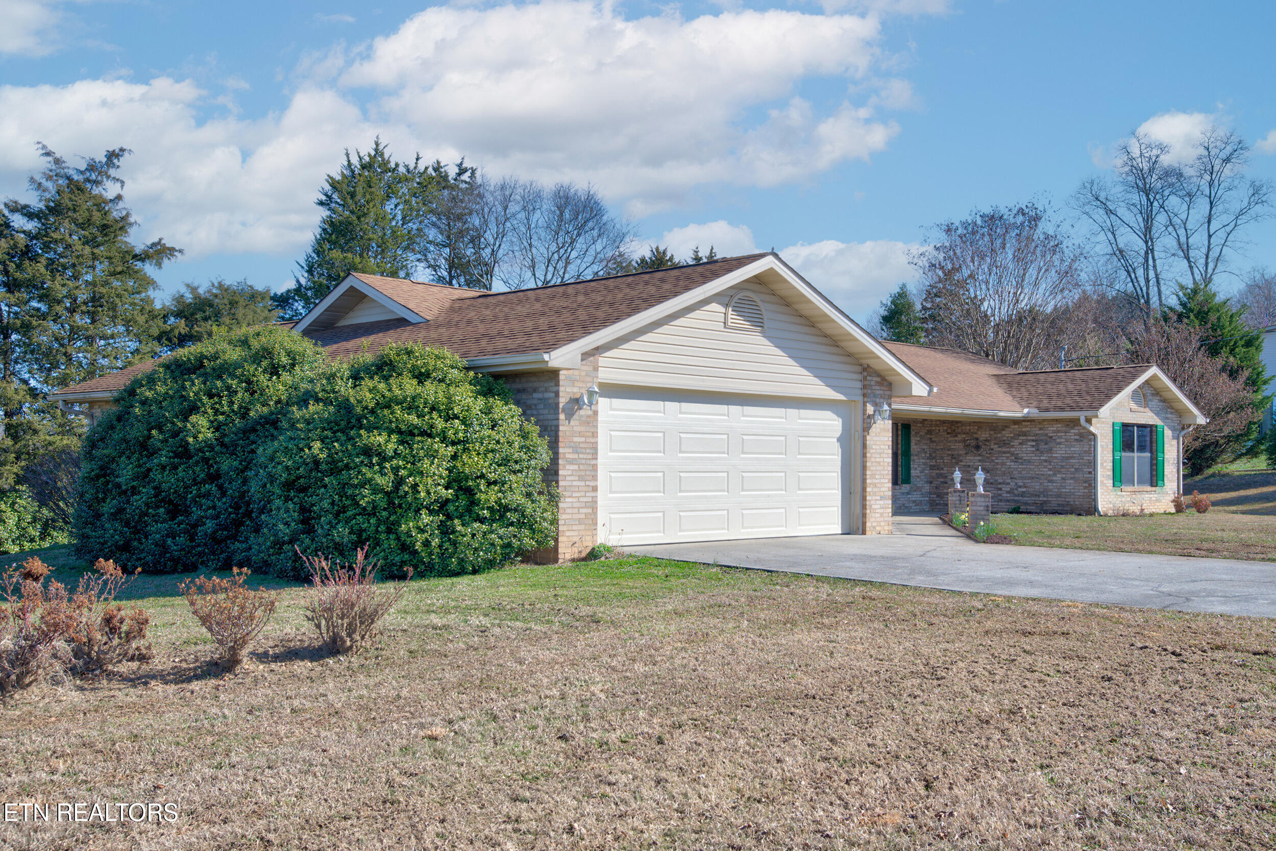 2929 Oak Top Court Kodak TN 37764