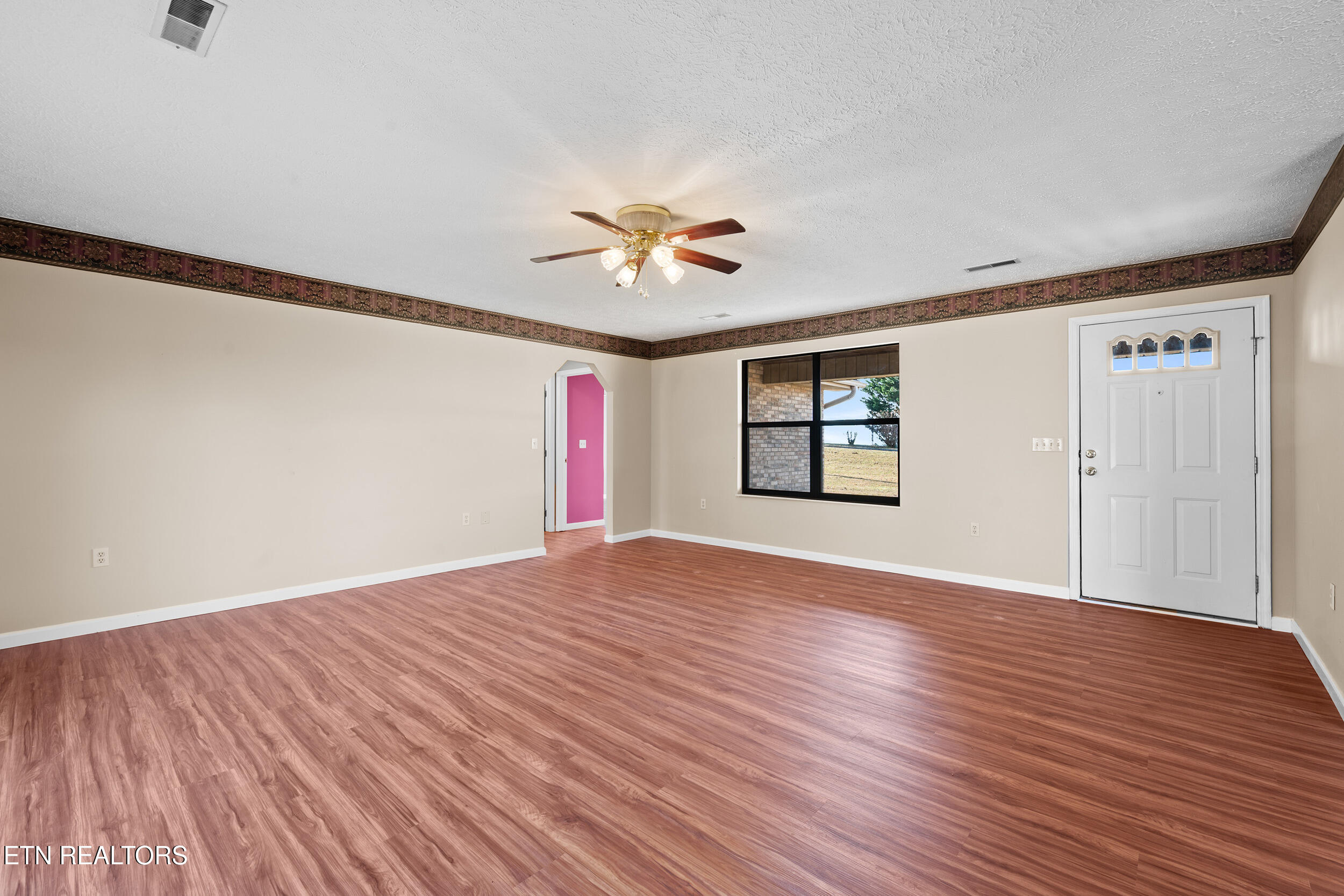 2929 Oak Top Court Kodak TN 37764