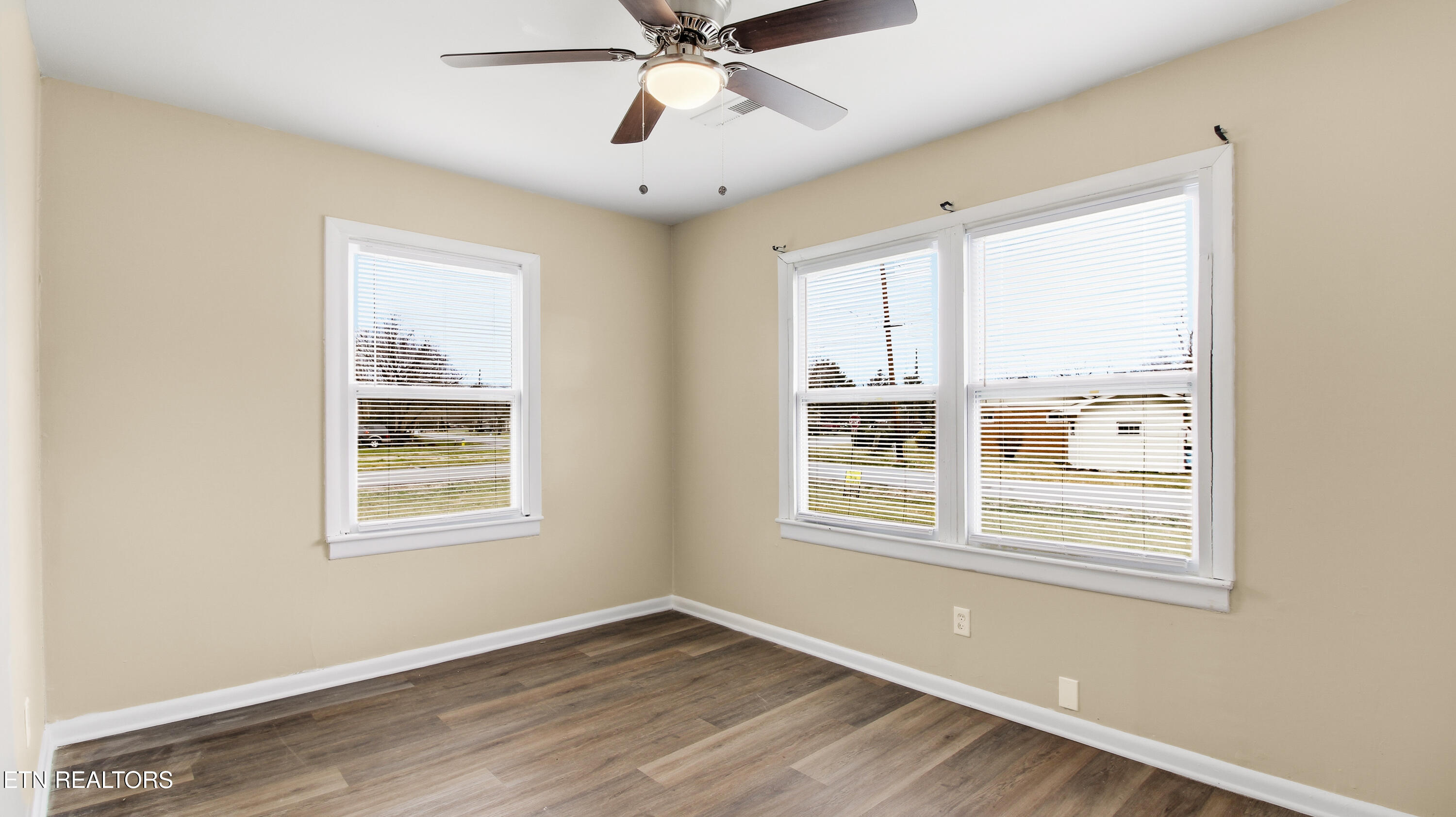 240 Meadowbrook Drive Pigeon Forge TN 37863