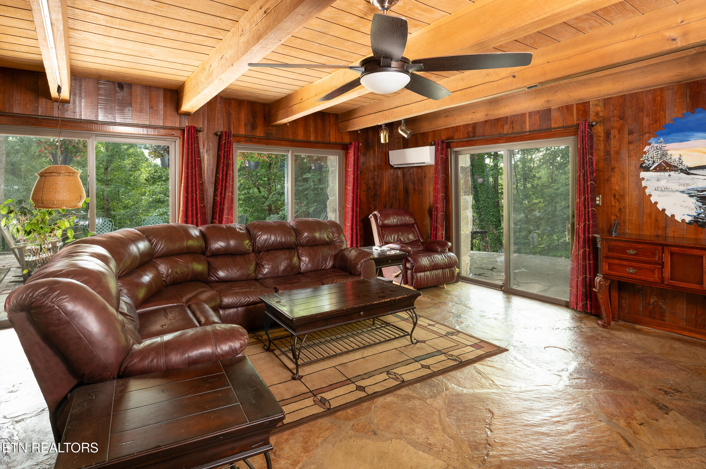 230 Comb Ridge Road Maynardville TN 37807