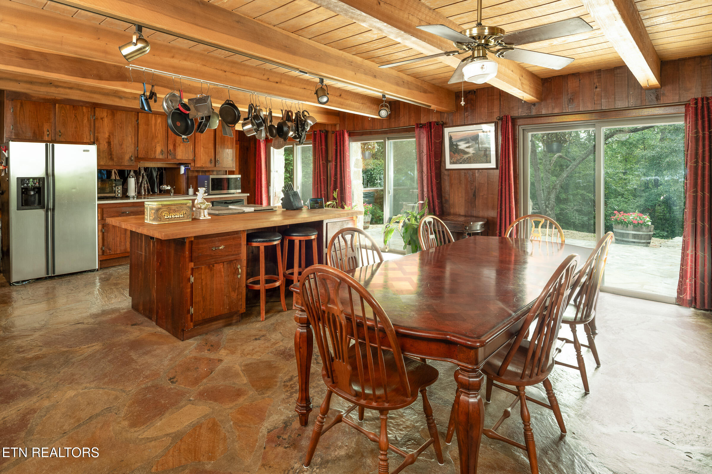 230 Comb Ridge Road Maynardville TN 37807