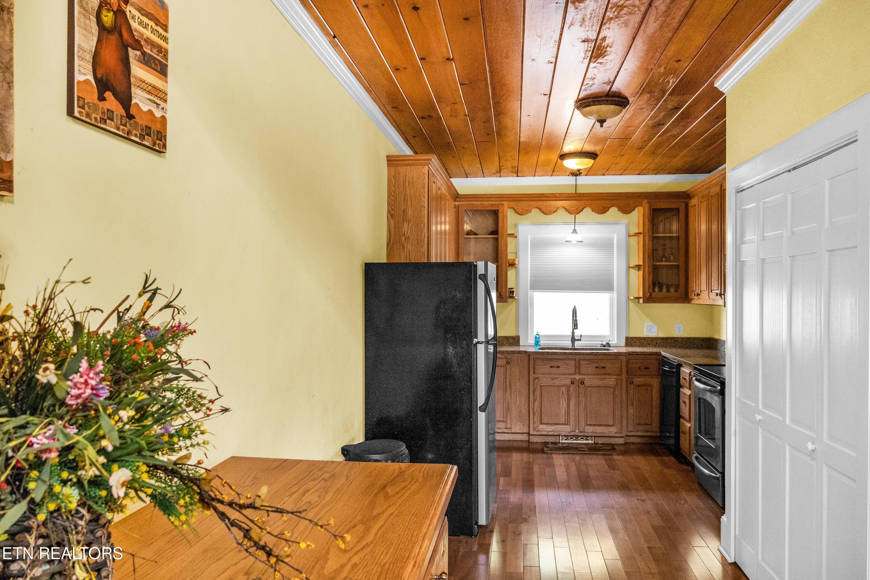 128 Rafter Road Tellico Plains TN 37385