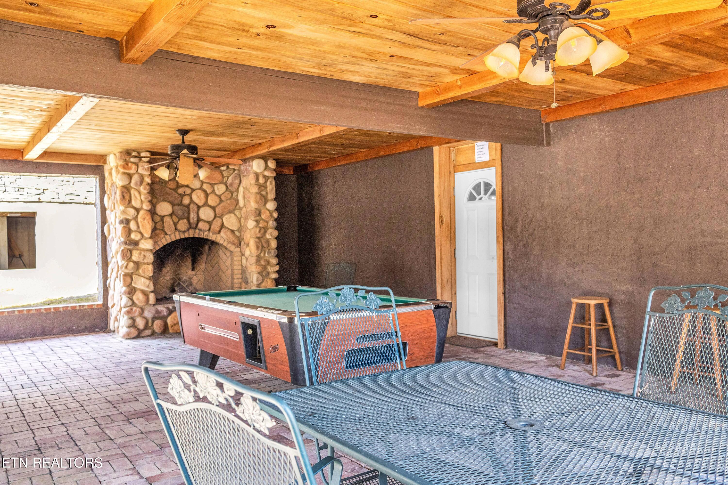 128 Rafter Road Tellico Plains TN 37385