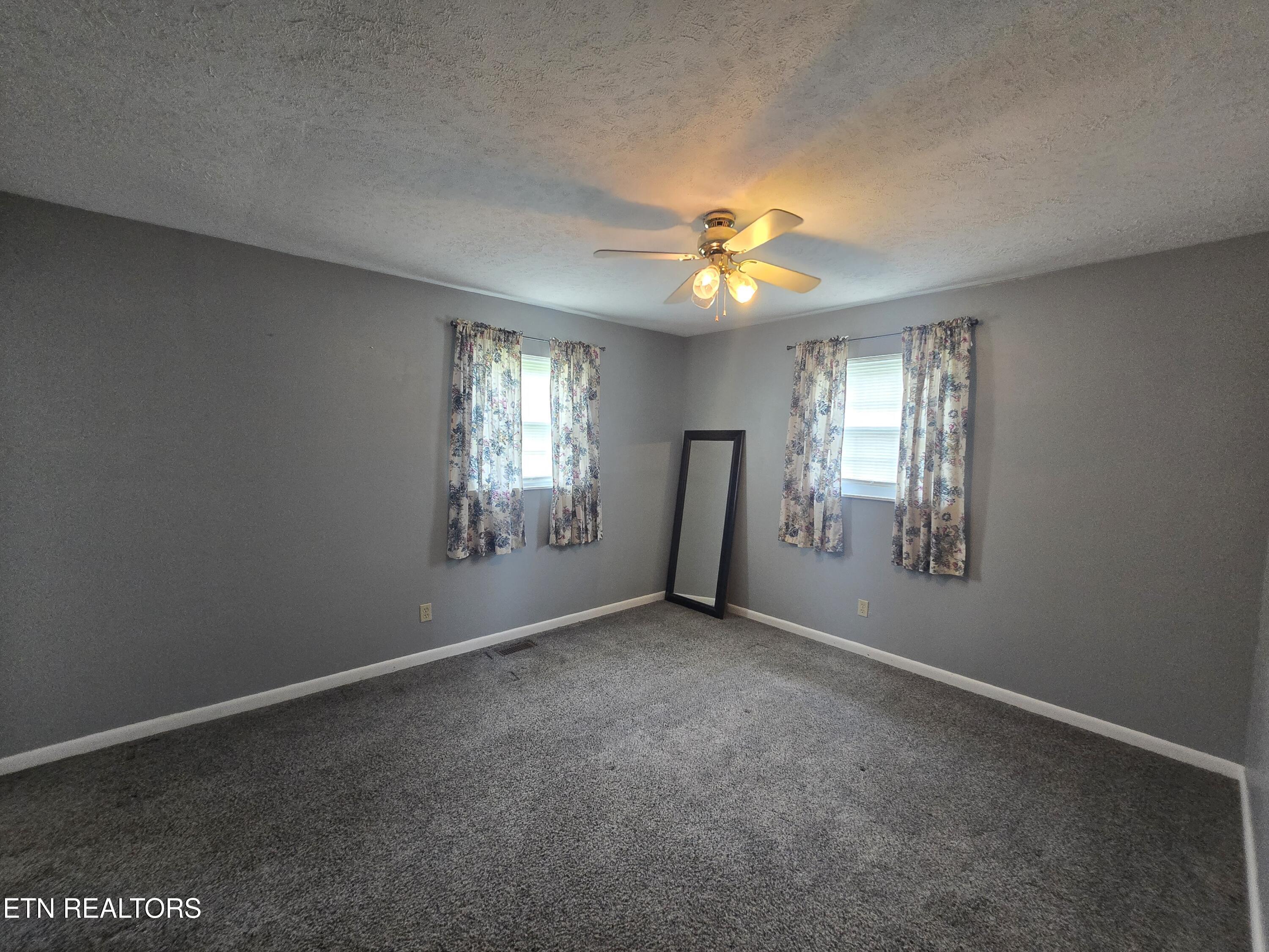 221 Rose Drive Tazewell TN 37879