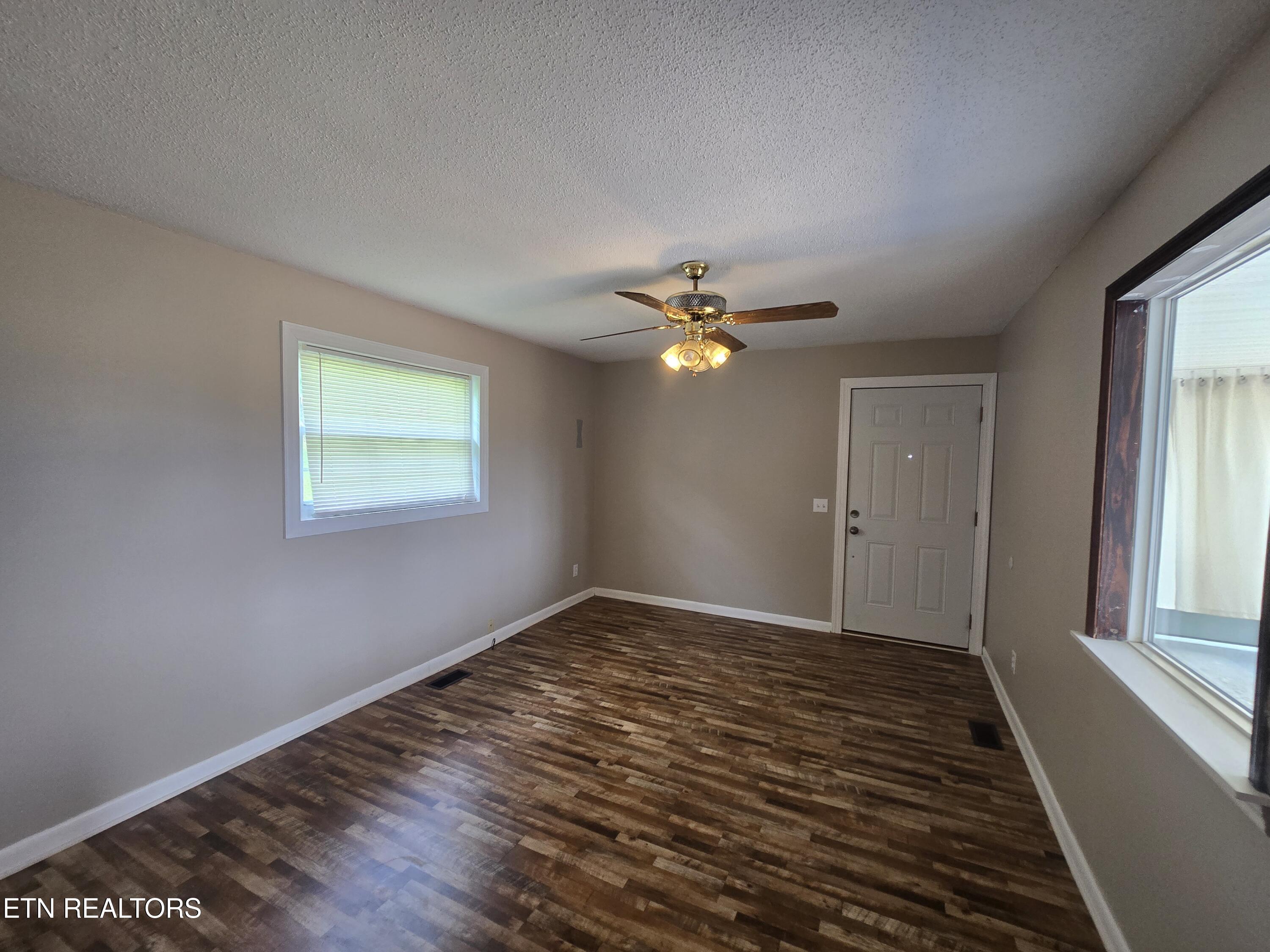 221 Rose Drive Tazewell TN 37879
