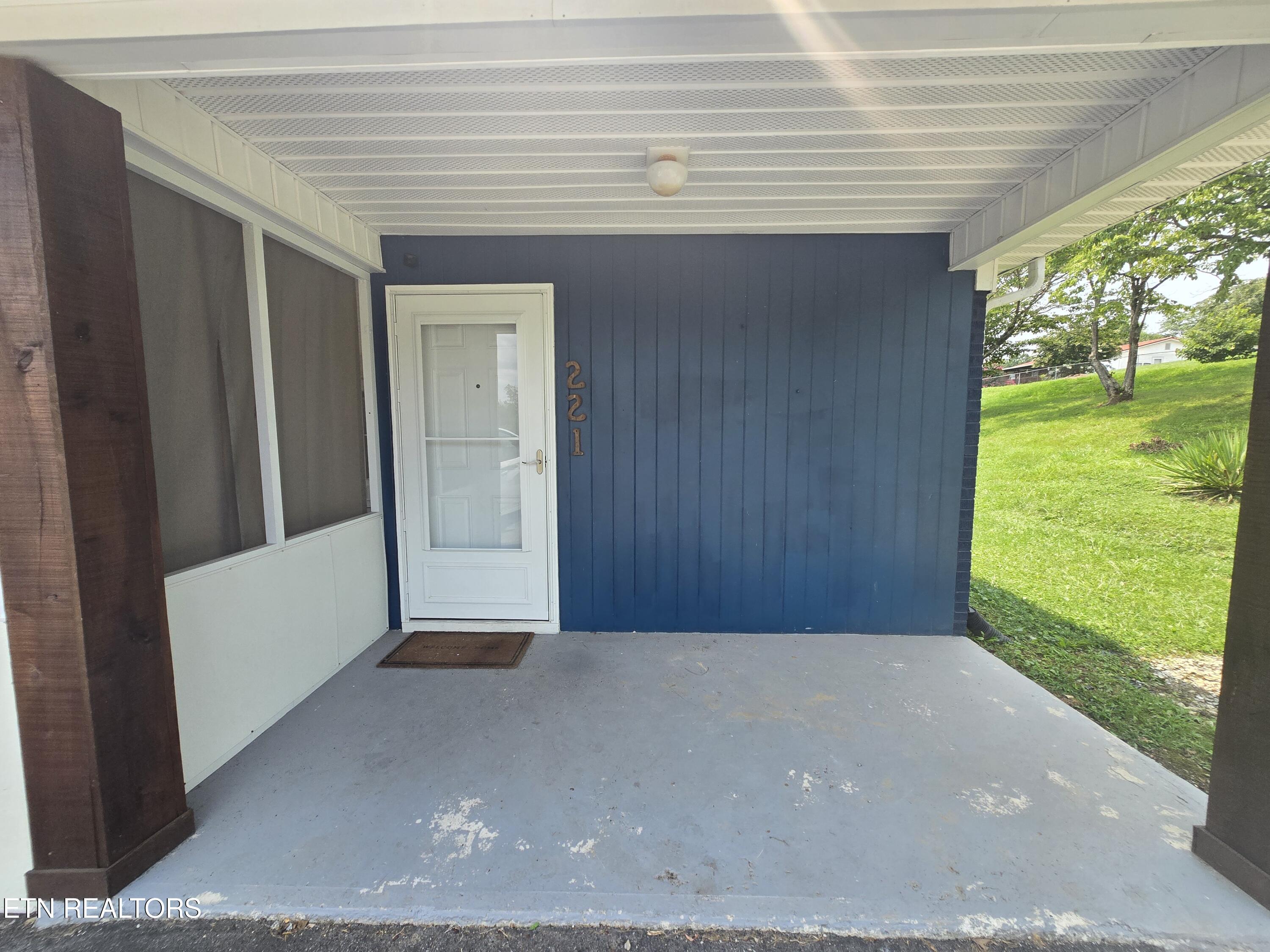 221 Rose Drive Tazewell TN 37879