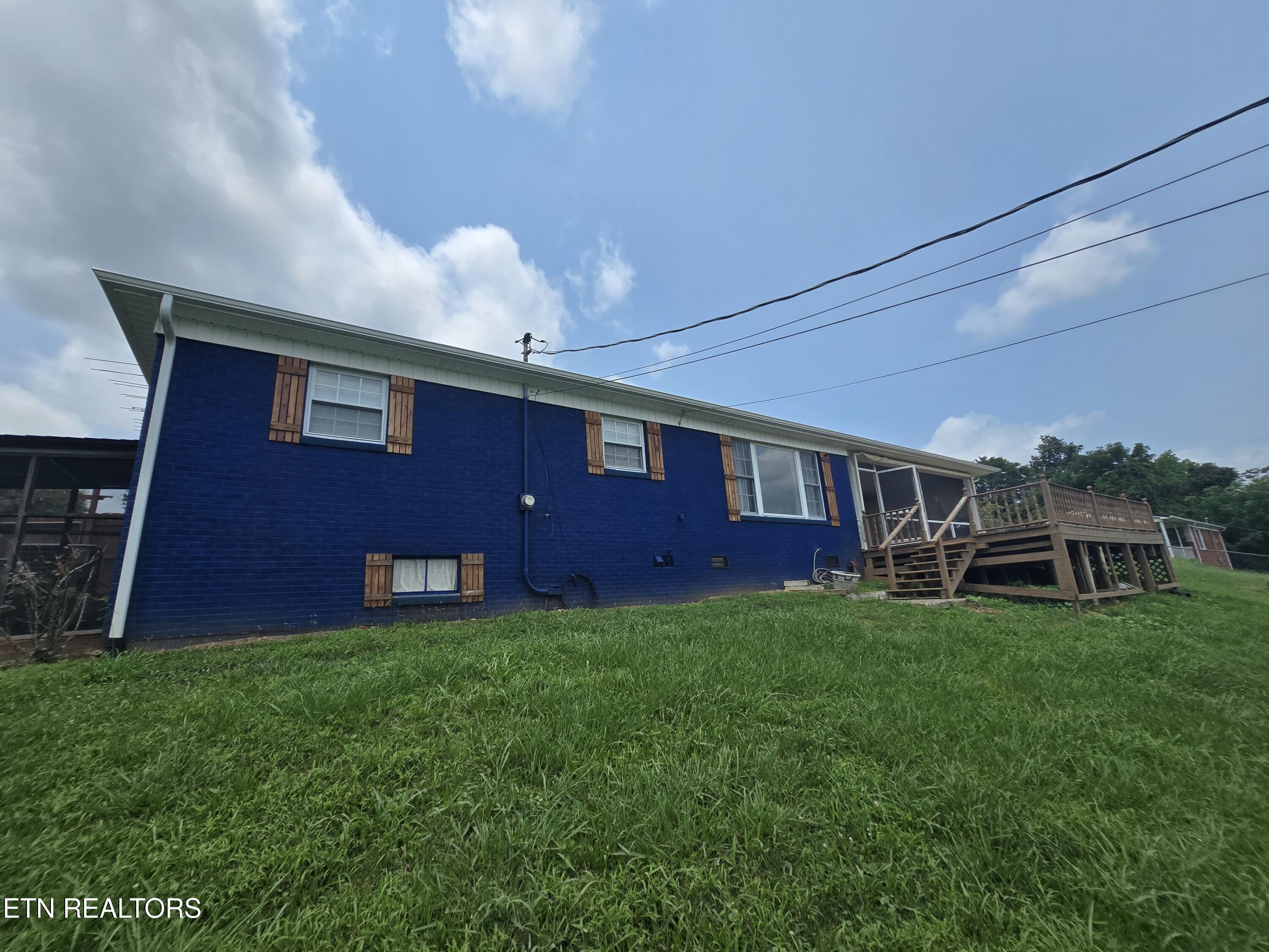 221 Rose Drive Tazewell TN 37879
