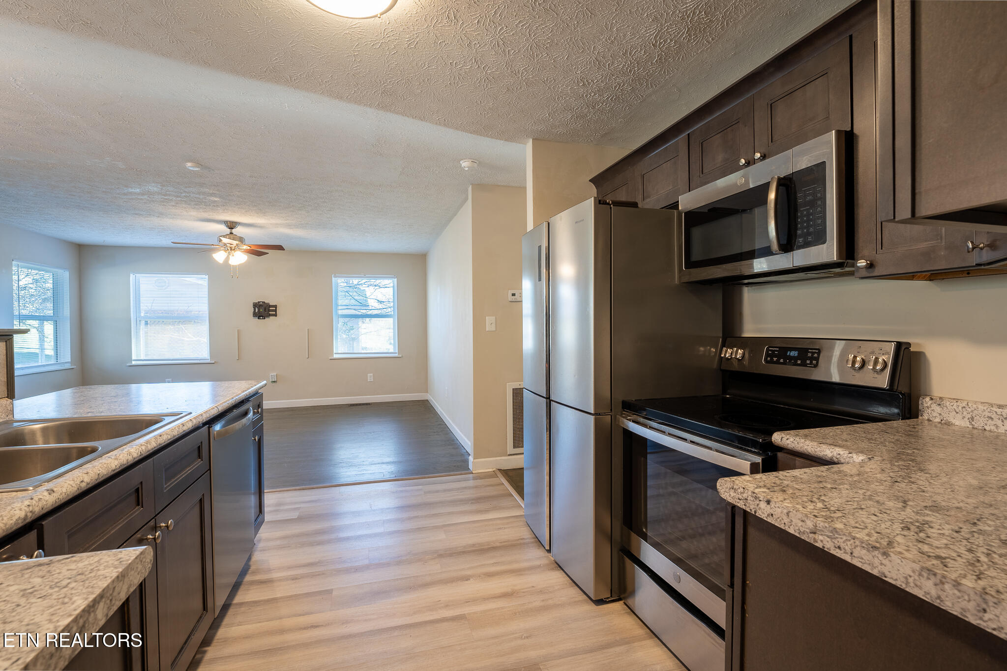 205 N 12th Street Lafollette TN 37766