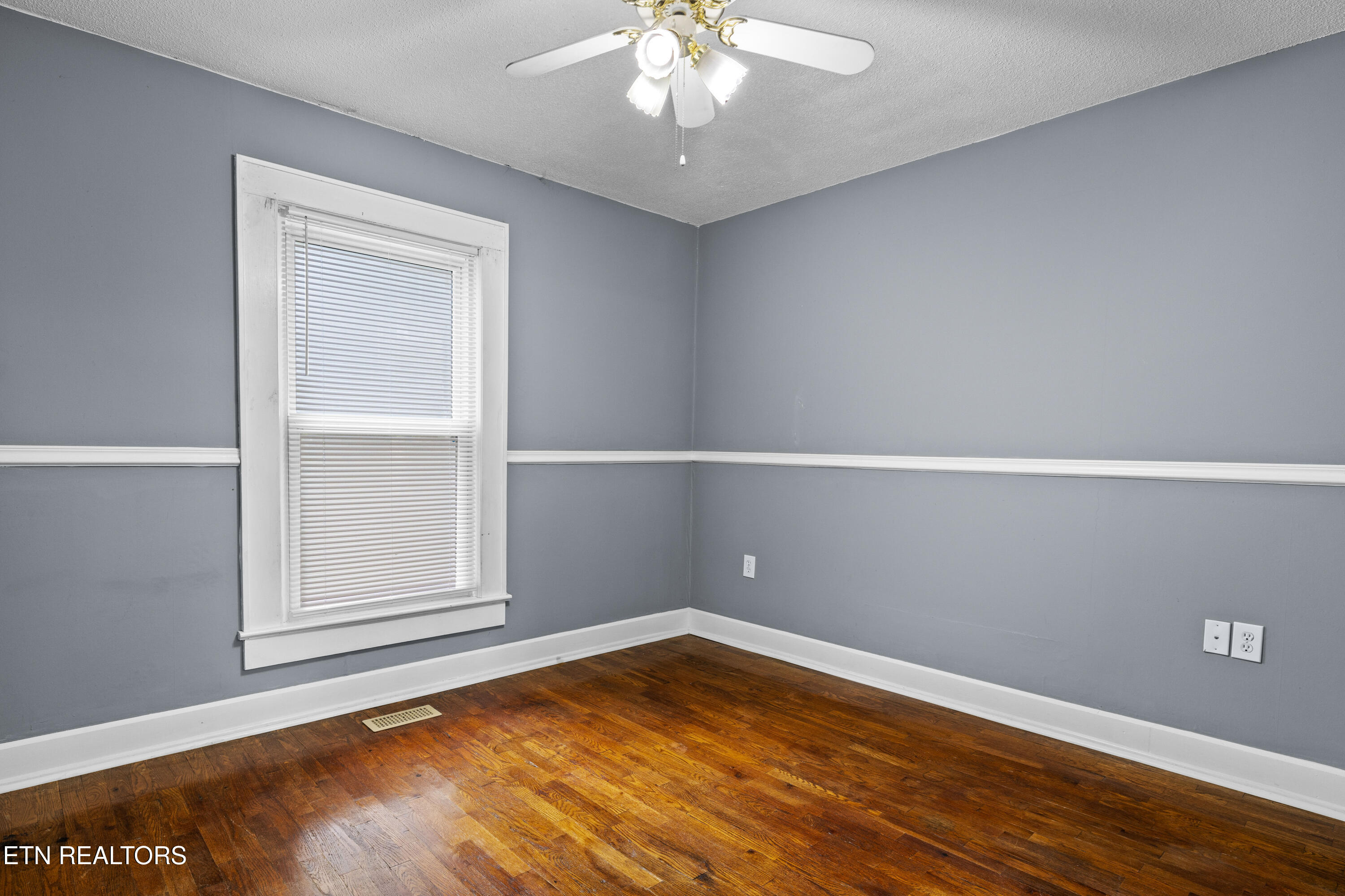 1309 Everette Avenue Maryville TN 37804