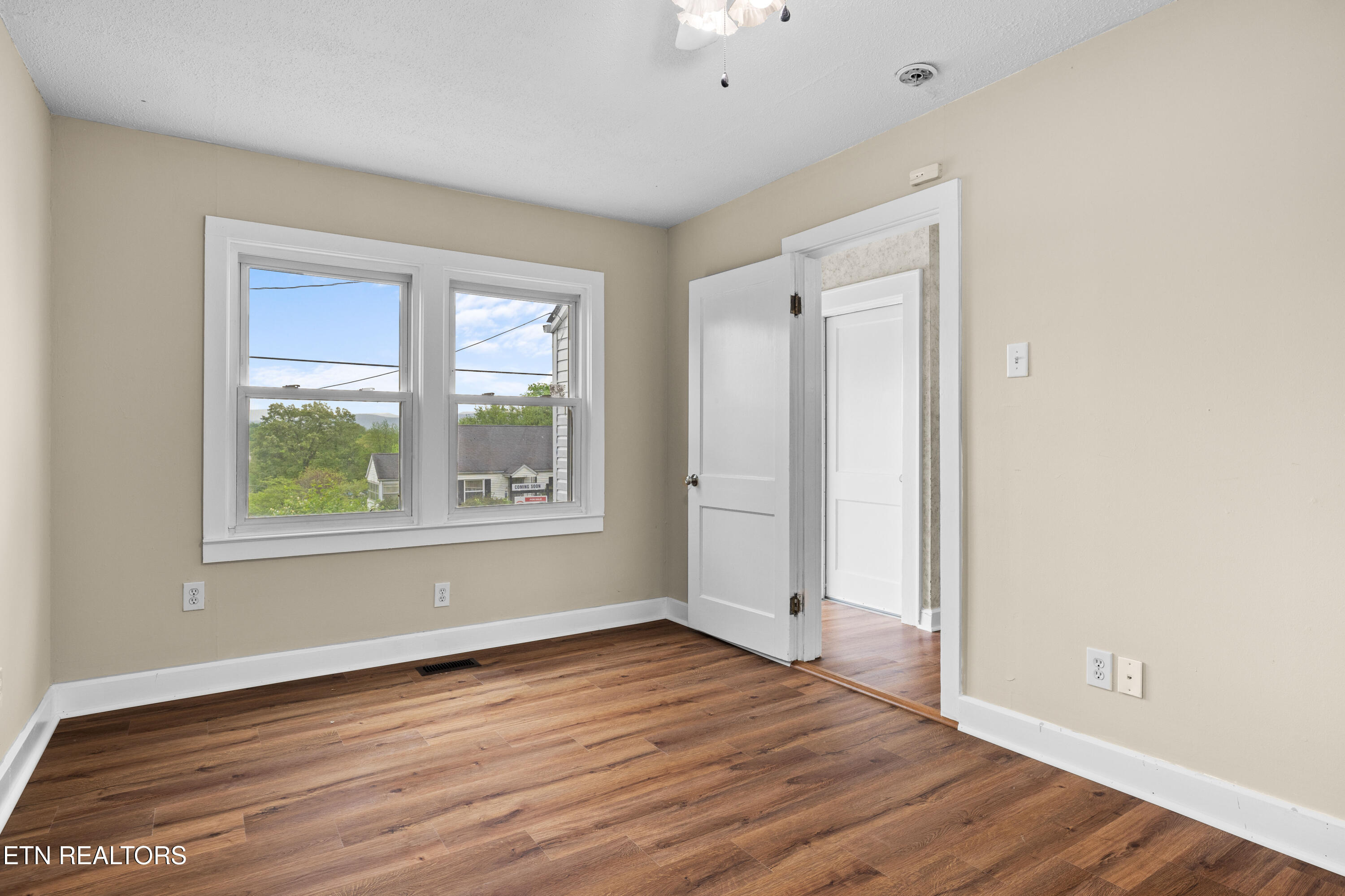1309 Everette Avenue Maryville TN 37804