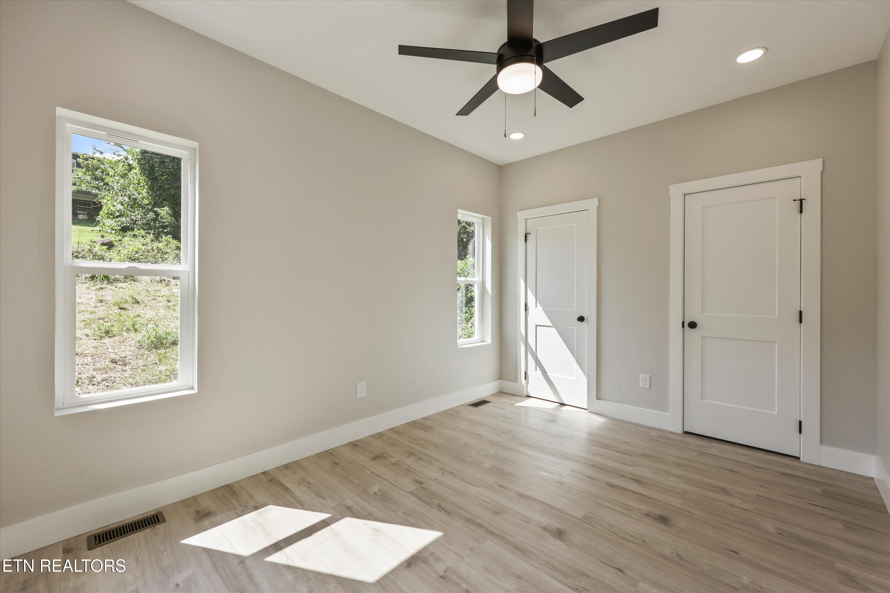 2938 Hillside Avenue Knoxville TN 37914