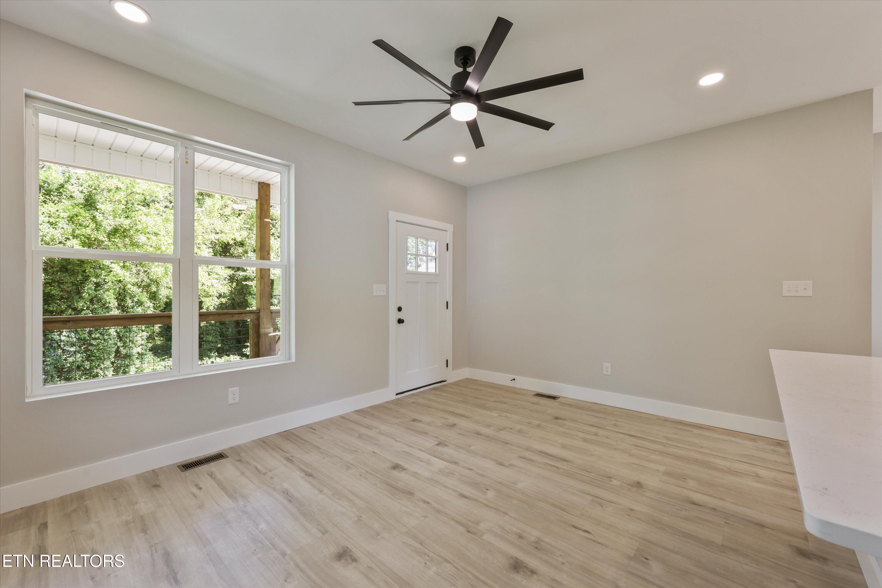 2938 Hillside Avenue Knoxville TN 37914