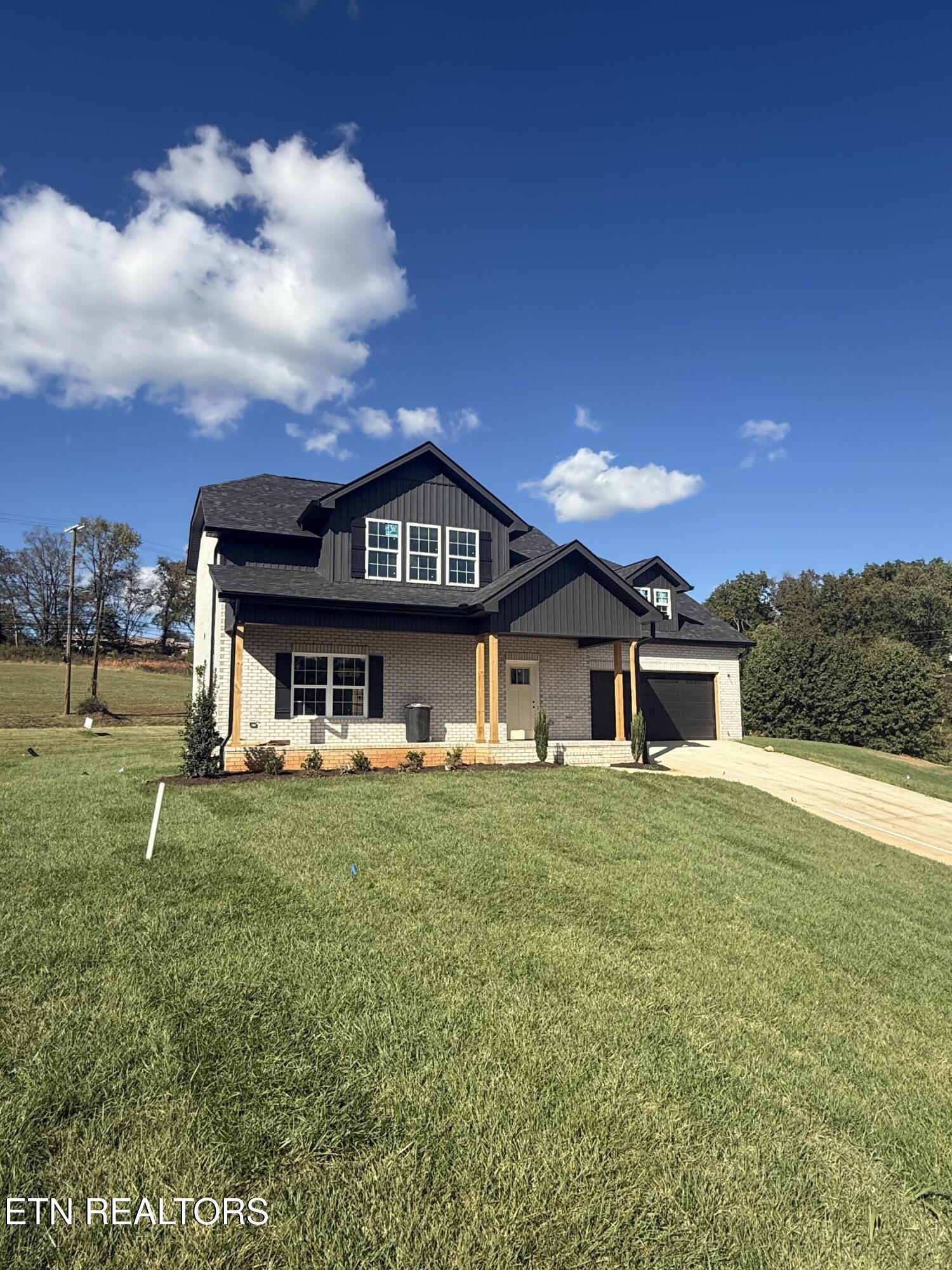 105 Van Gilder Way Seymour TN 37865
