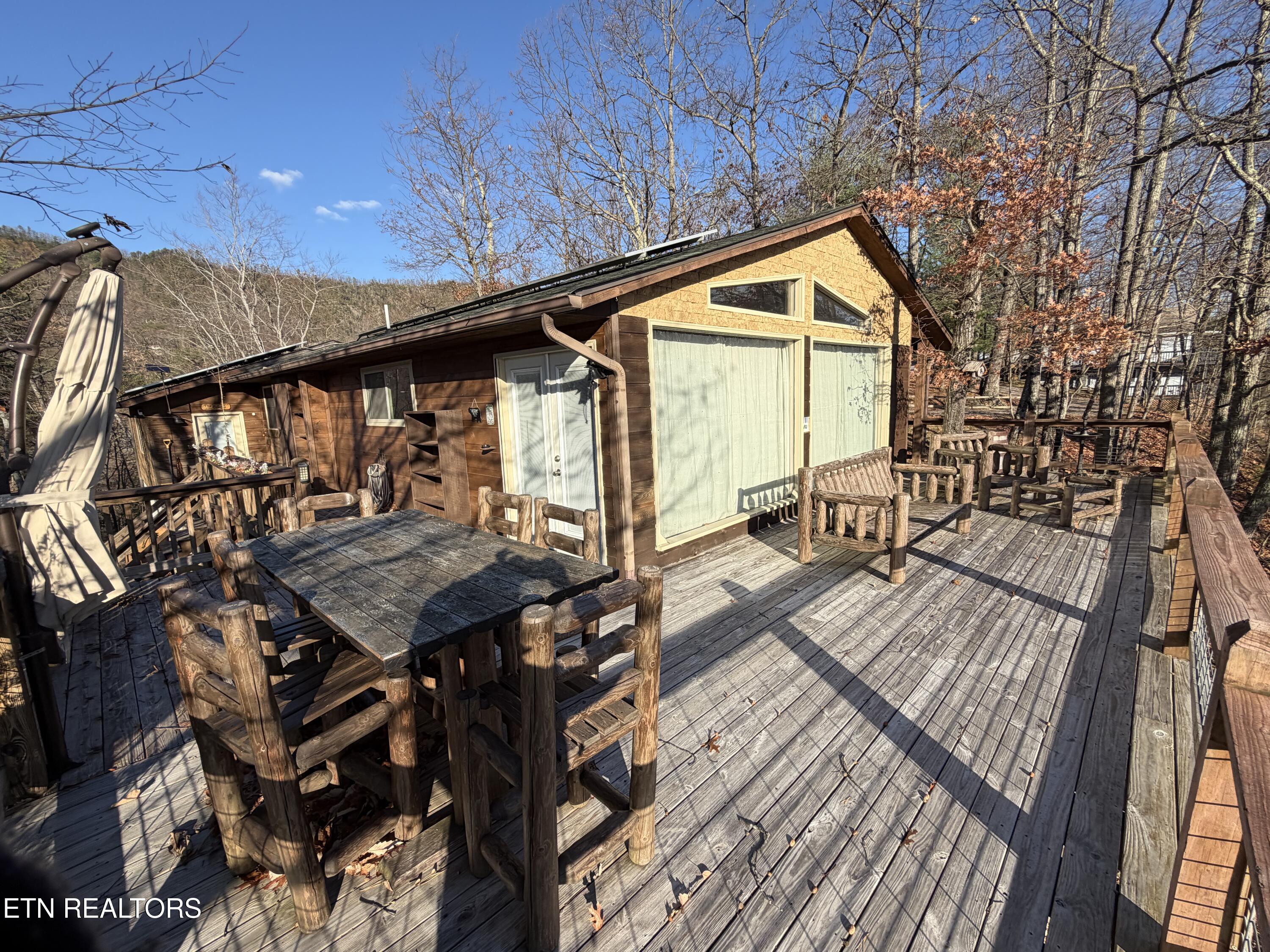 1001 Old Laurel Lane Sevierville TN 37876