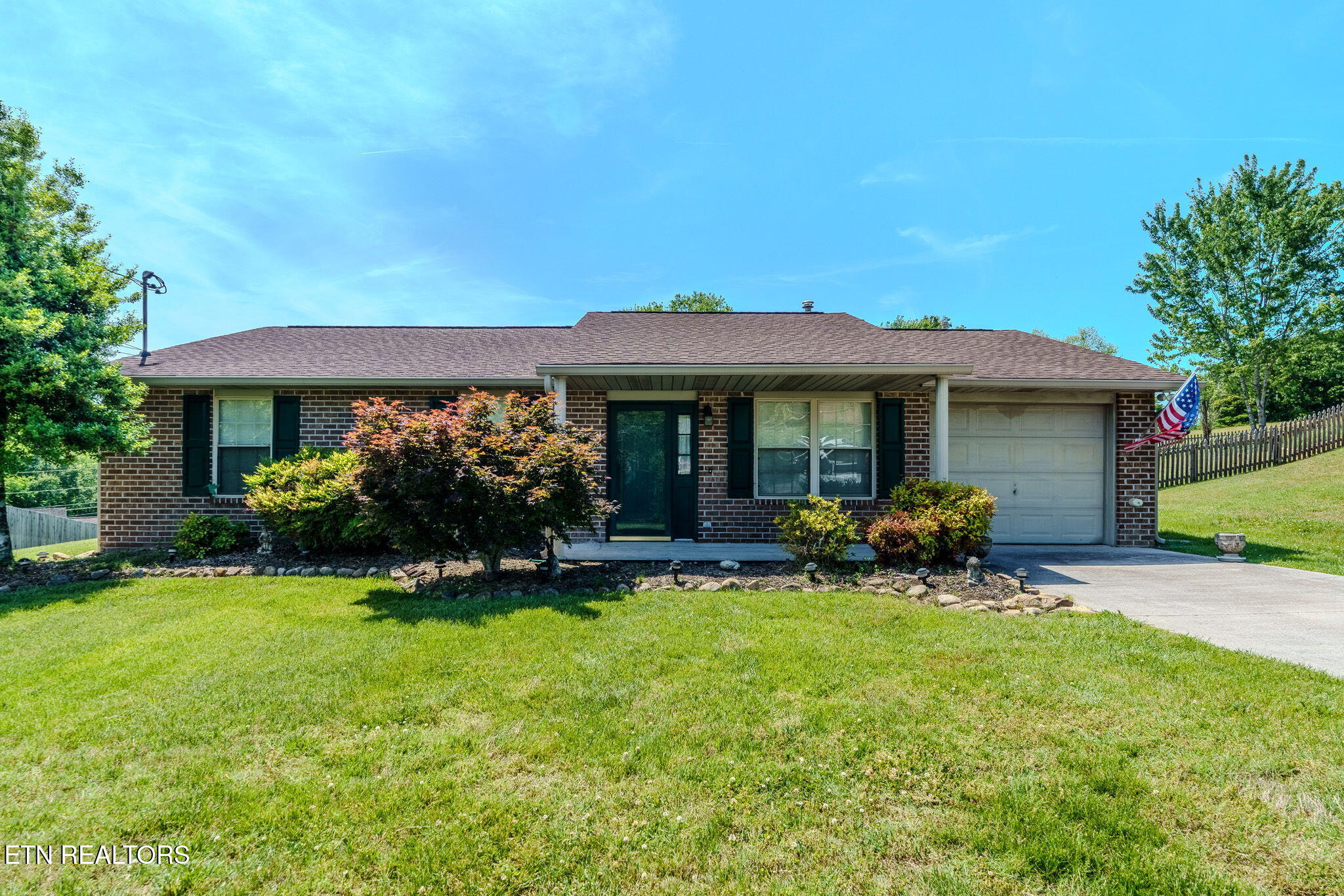 2148 Tuscany Gardens Drive Powell TN 37849