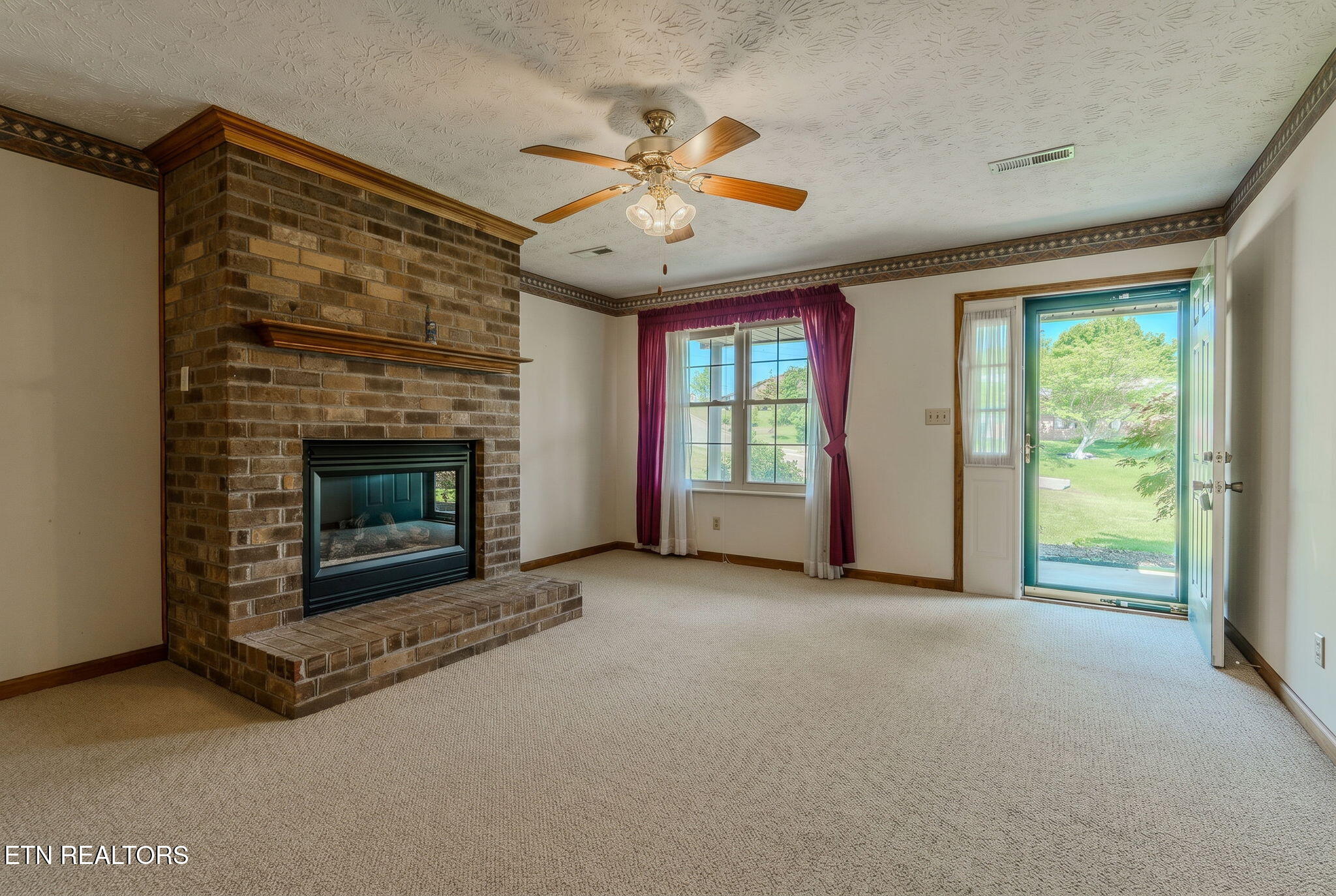 2148 Tuscany Gardens Drive Powell TN 37849