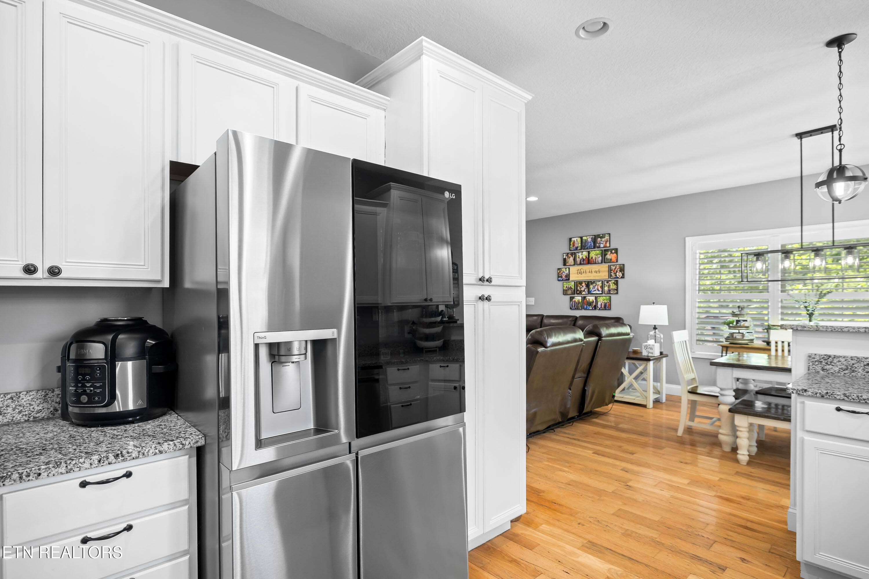 1363 River Run Circle Sevierville TN 37876