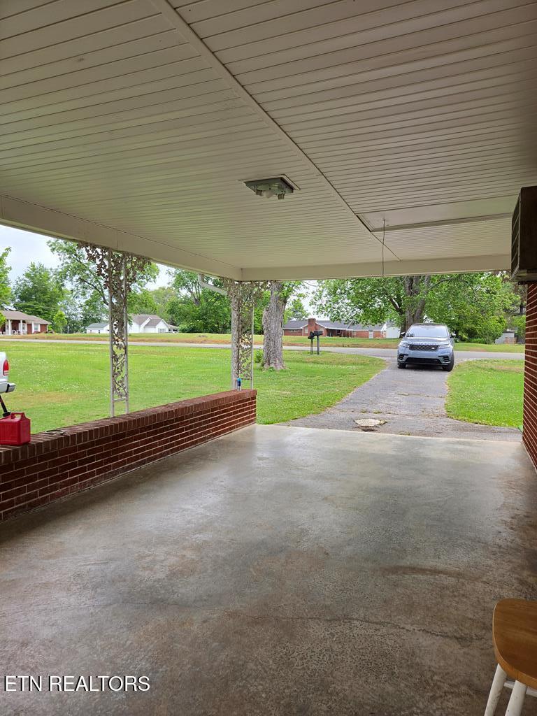132 S Turner Drive Sparta TN 38583