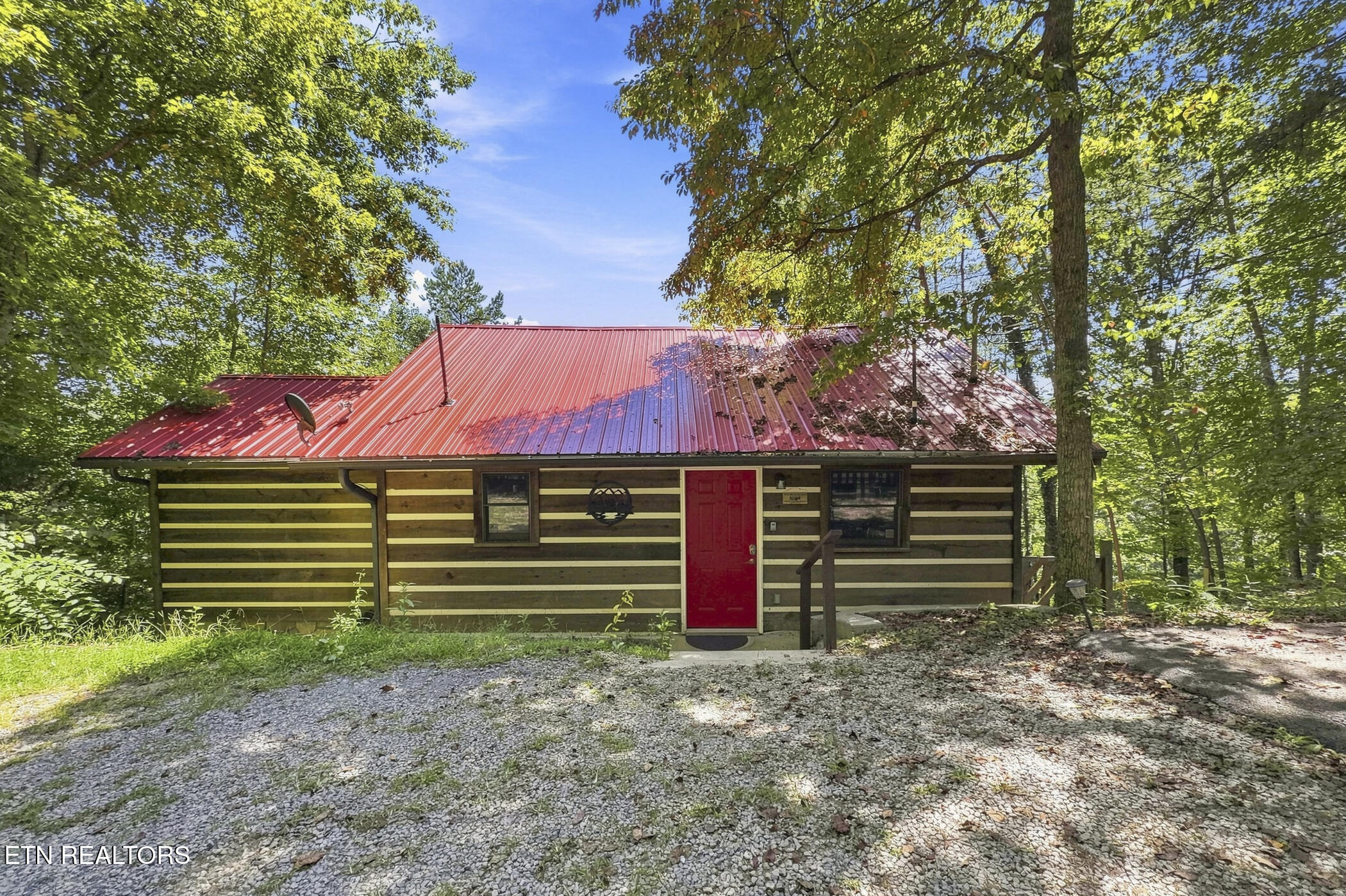 1935 Sb Ogle Lane Sevierville TN 37876