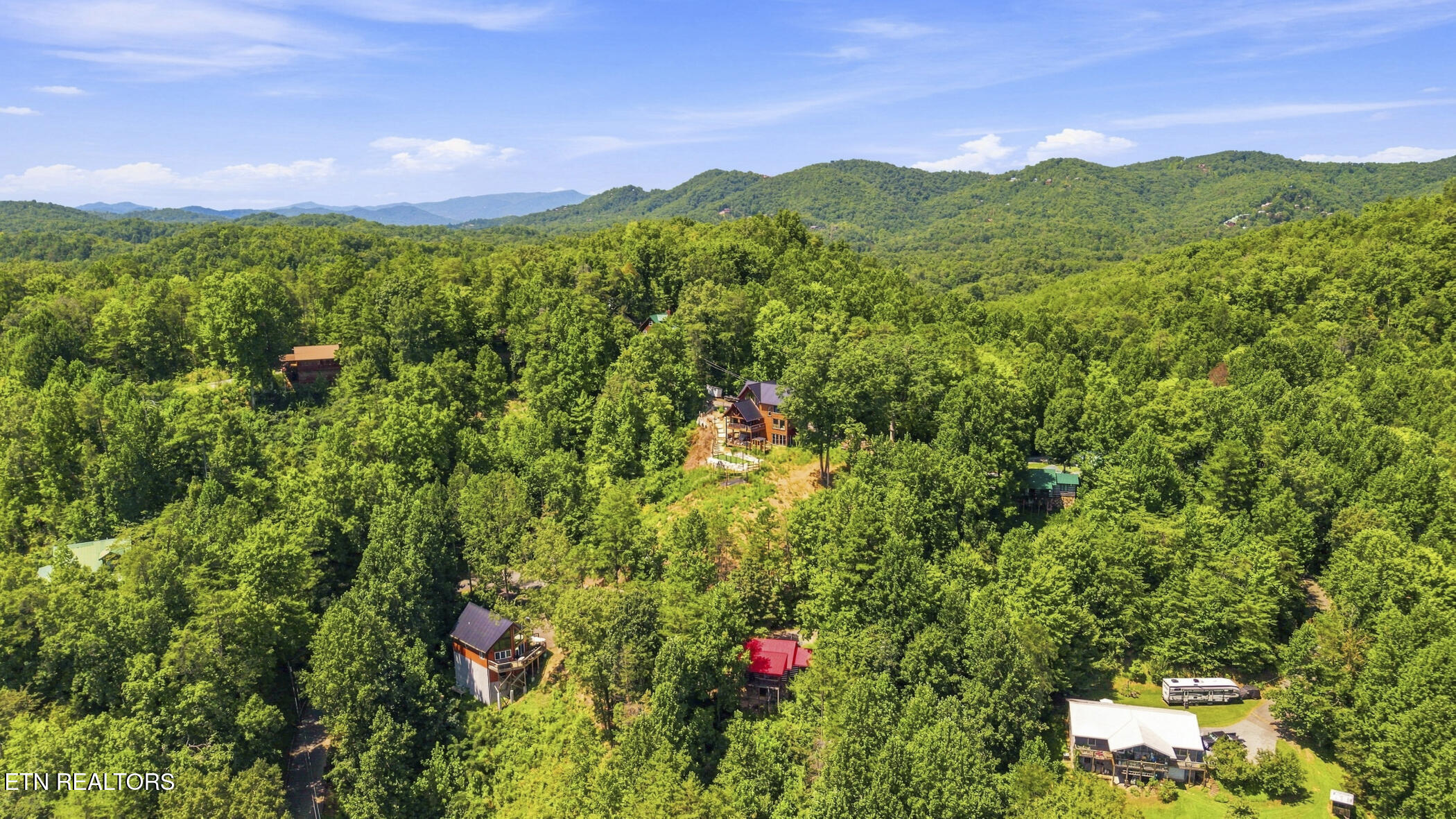 1935 Sb Ogle Lane Sevierville TN 37876