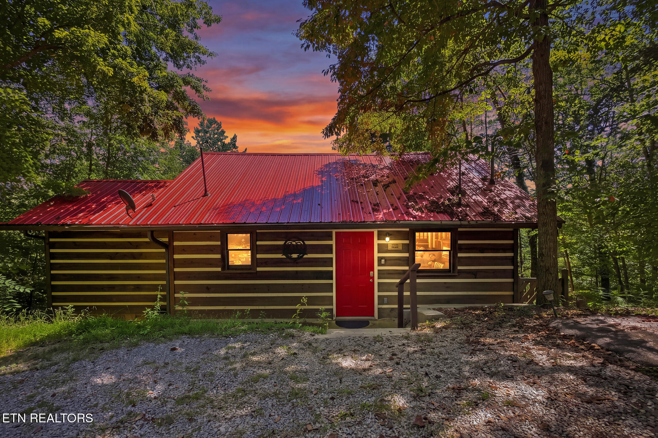 1935 Sb Ogle Lane Sevierville TN 37876