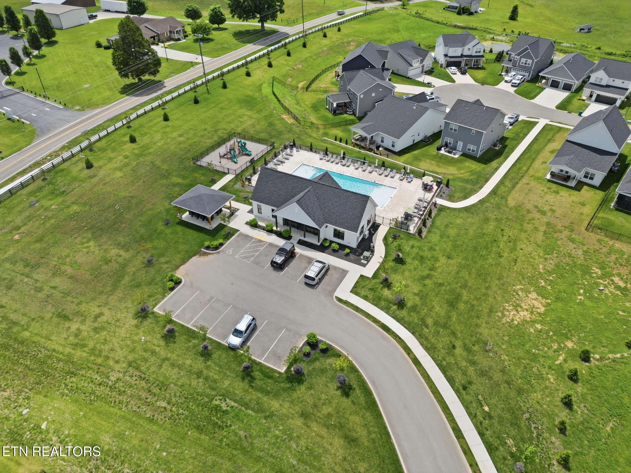 1640 Spring Berry Lane Knoxville TN 37924