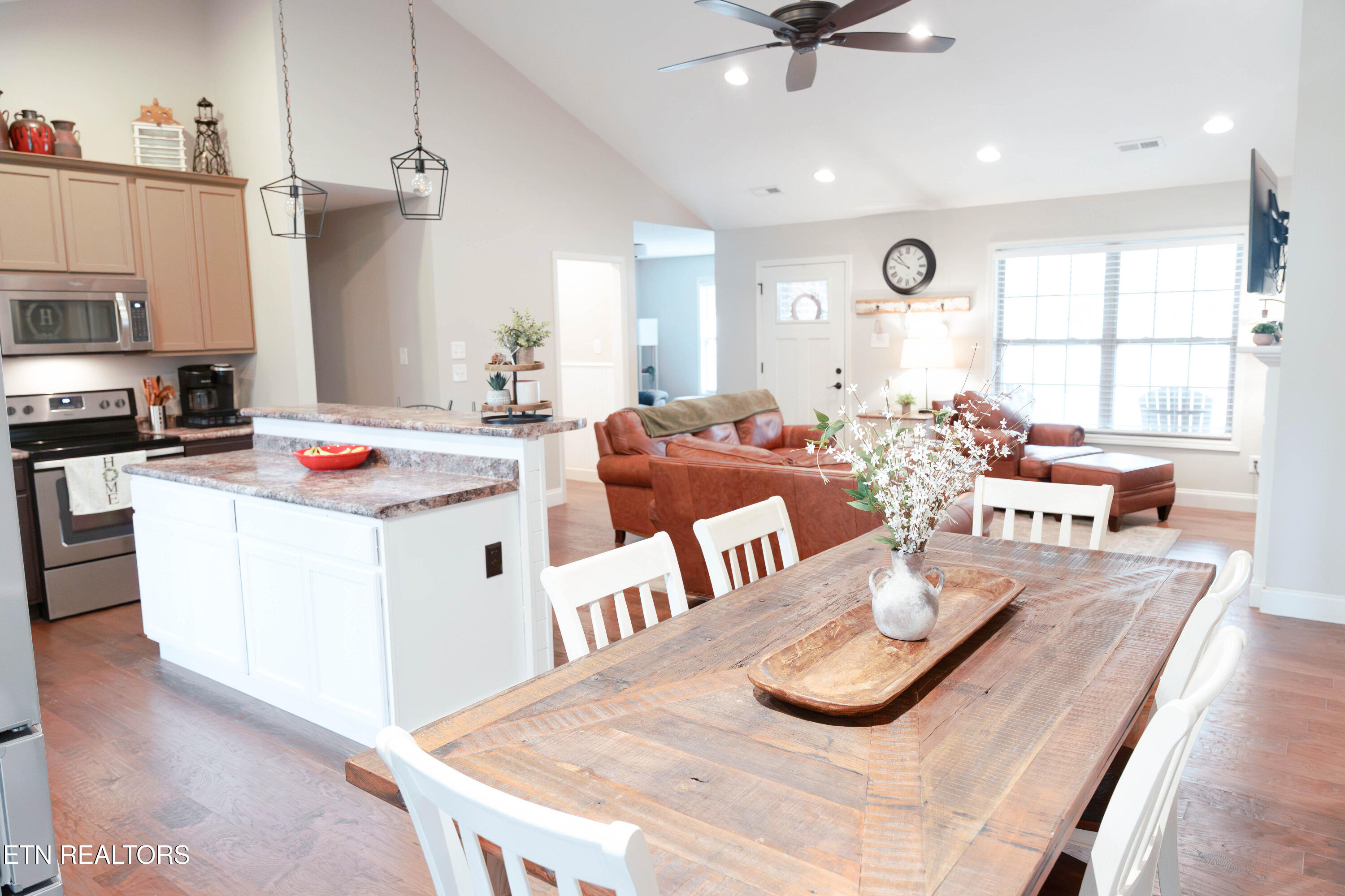 7248 Thornbrook Lane Powell TN 37849