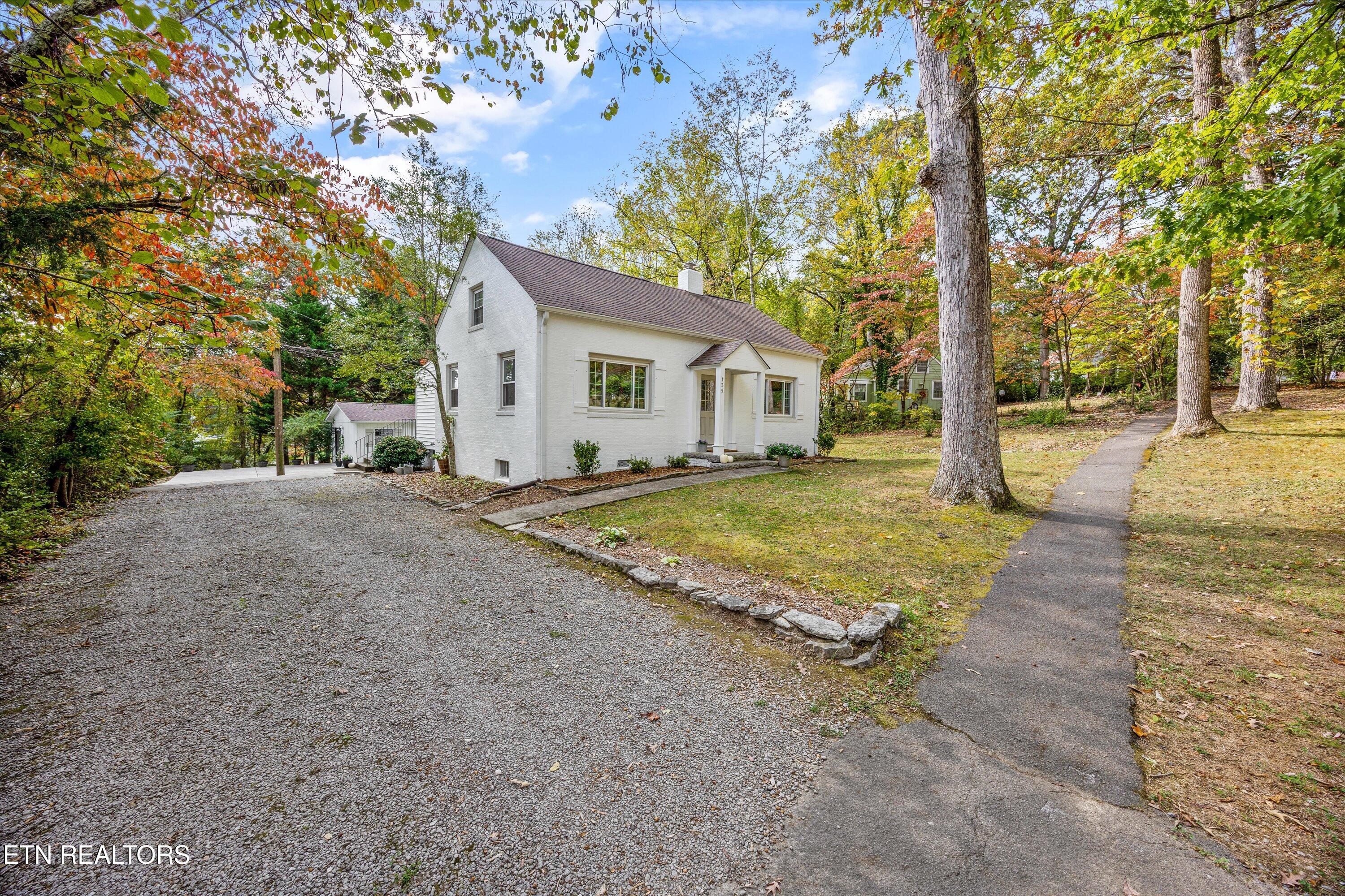 129 W Norris Road Norris TN 37828