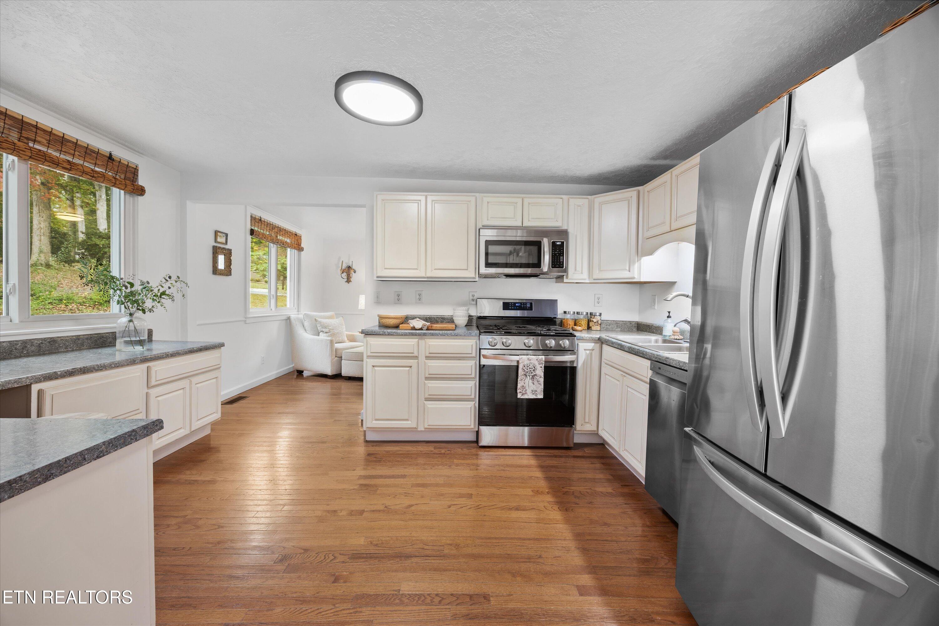 129 W Norris Road Norris TN 37828