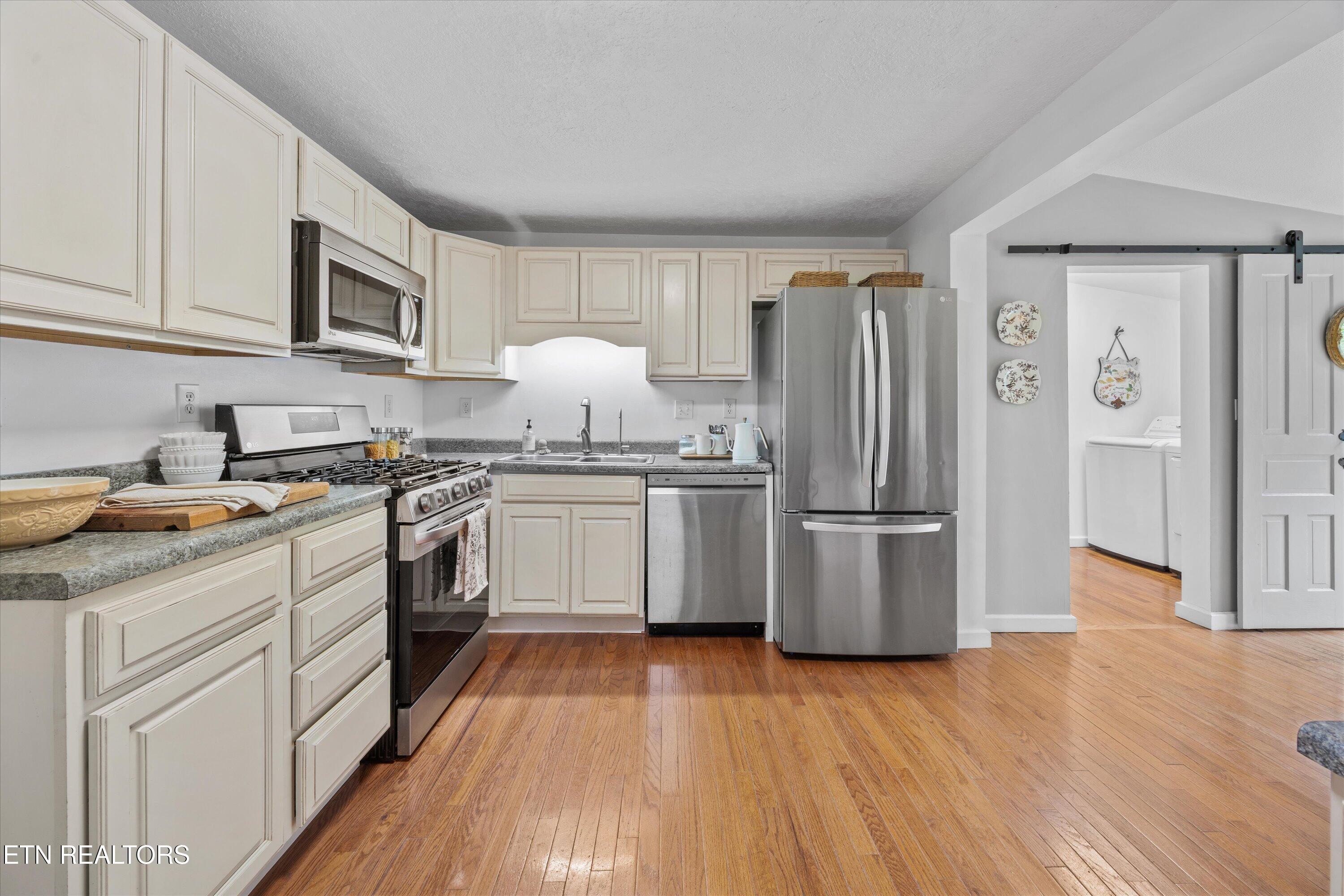 129 W Norris Road Norris TN 37828