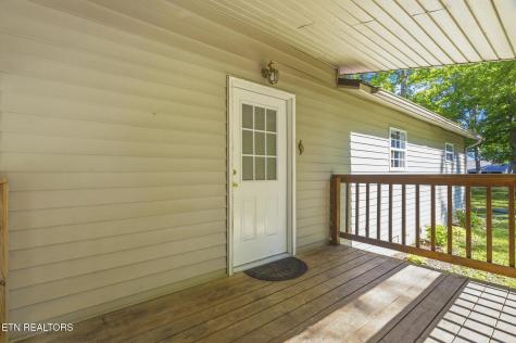 603 S Lake Drive Oneida TN 37841