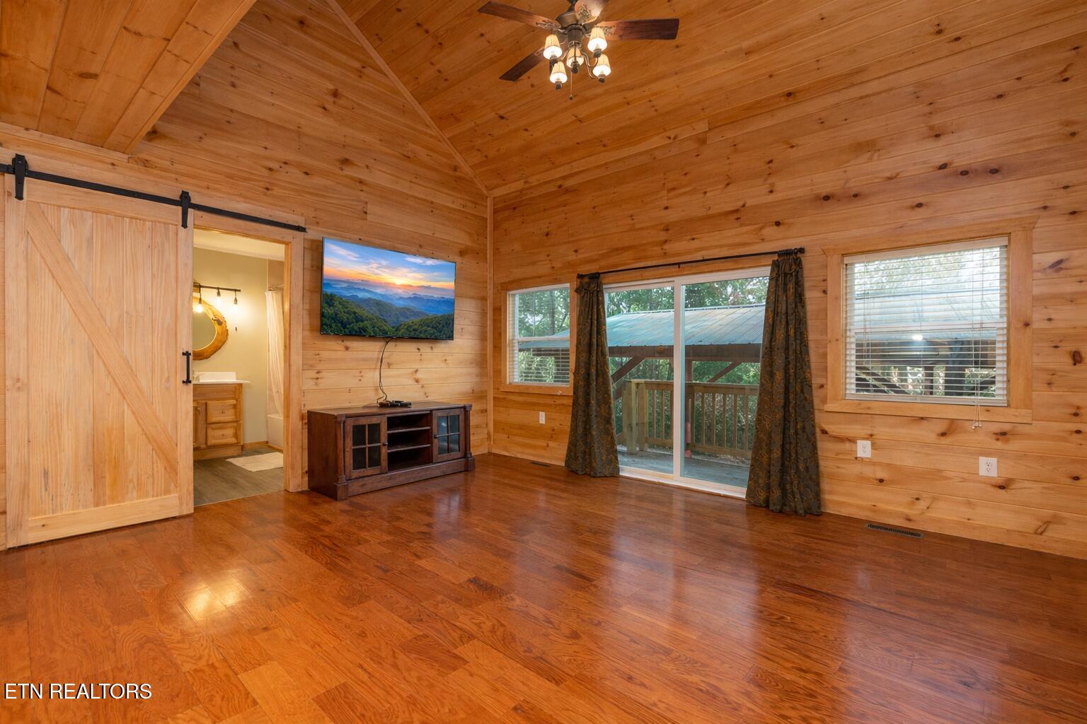 460 Sassafras Way Cosby TN 37722