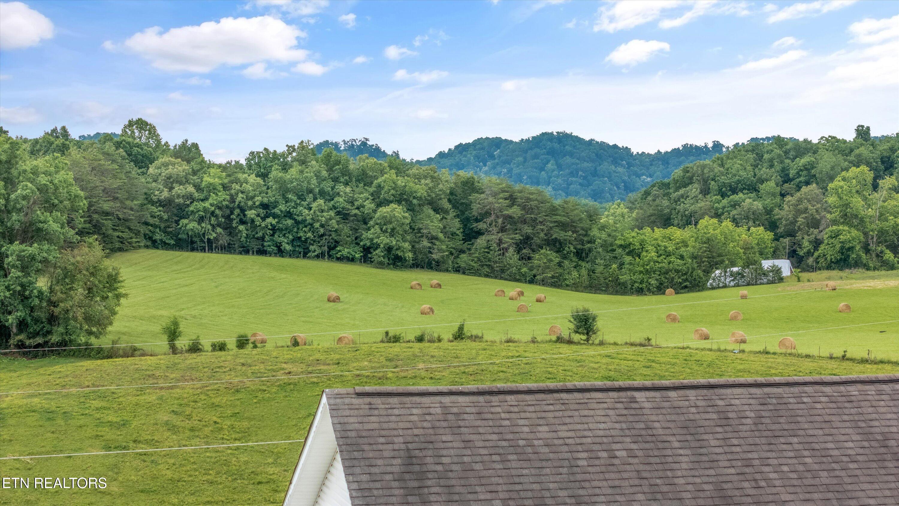 727 Old Store Road Madisonville TN 37354